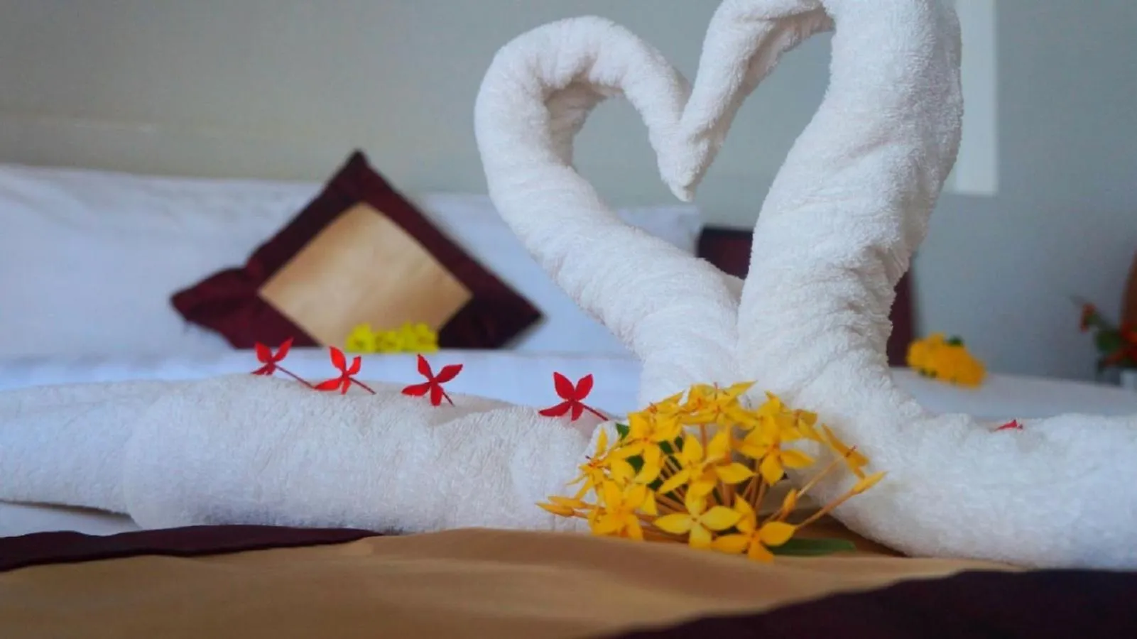 Bed in Thai Hoa Mui Ne Resort