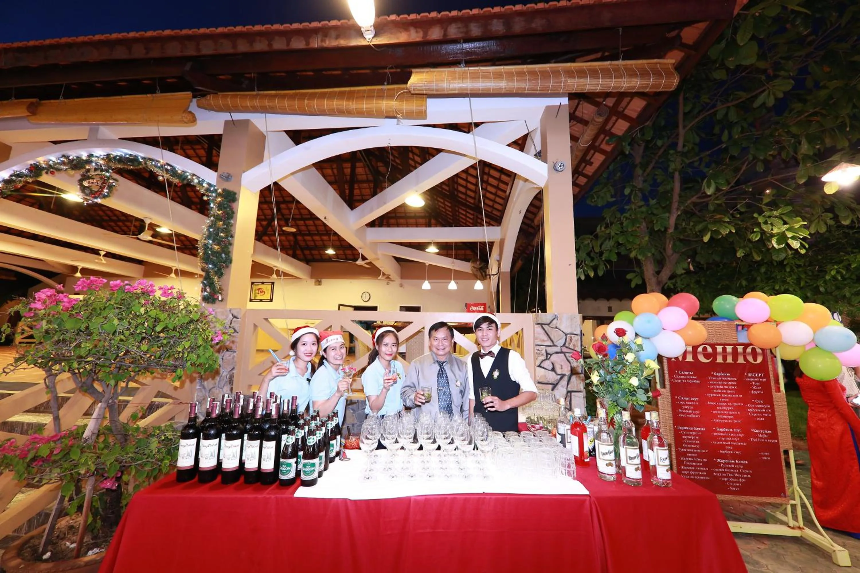 Restaurant/places to eat in Thai Hoa Mui Ne Resort