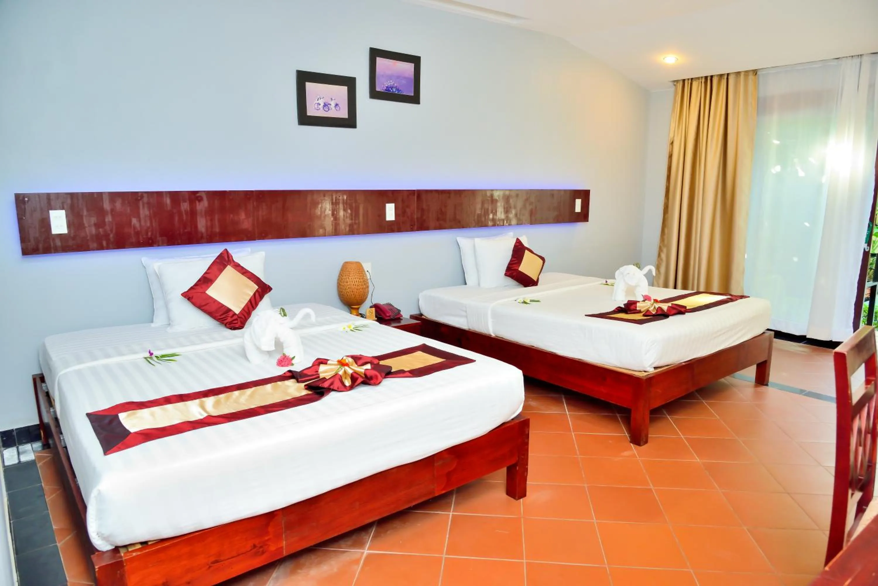 Bed in Thai Hoa Mui Ne Resort