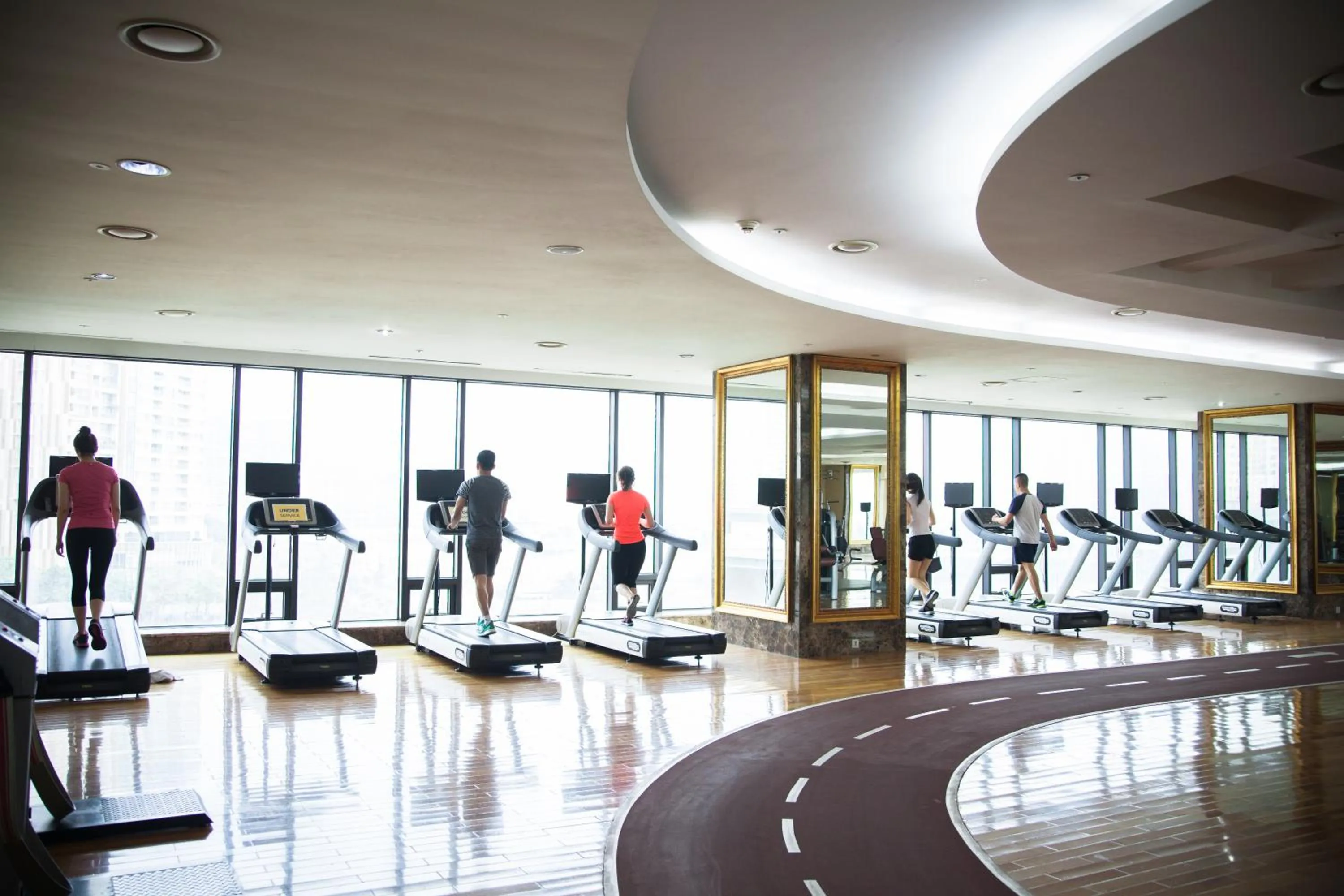 Fitness centre/facilities in Grand Plaza Hotel Hanoi