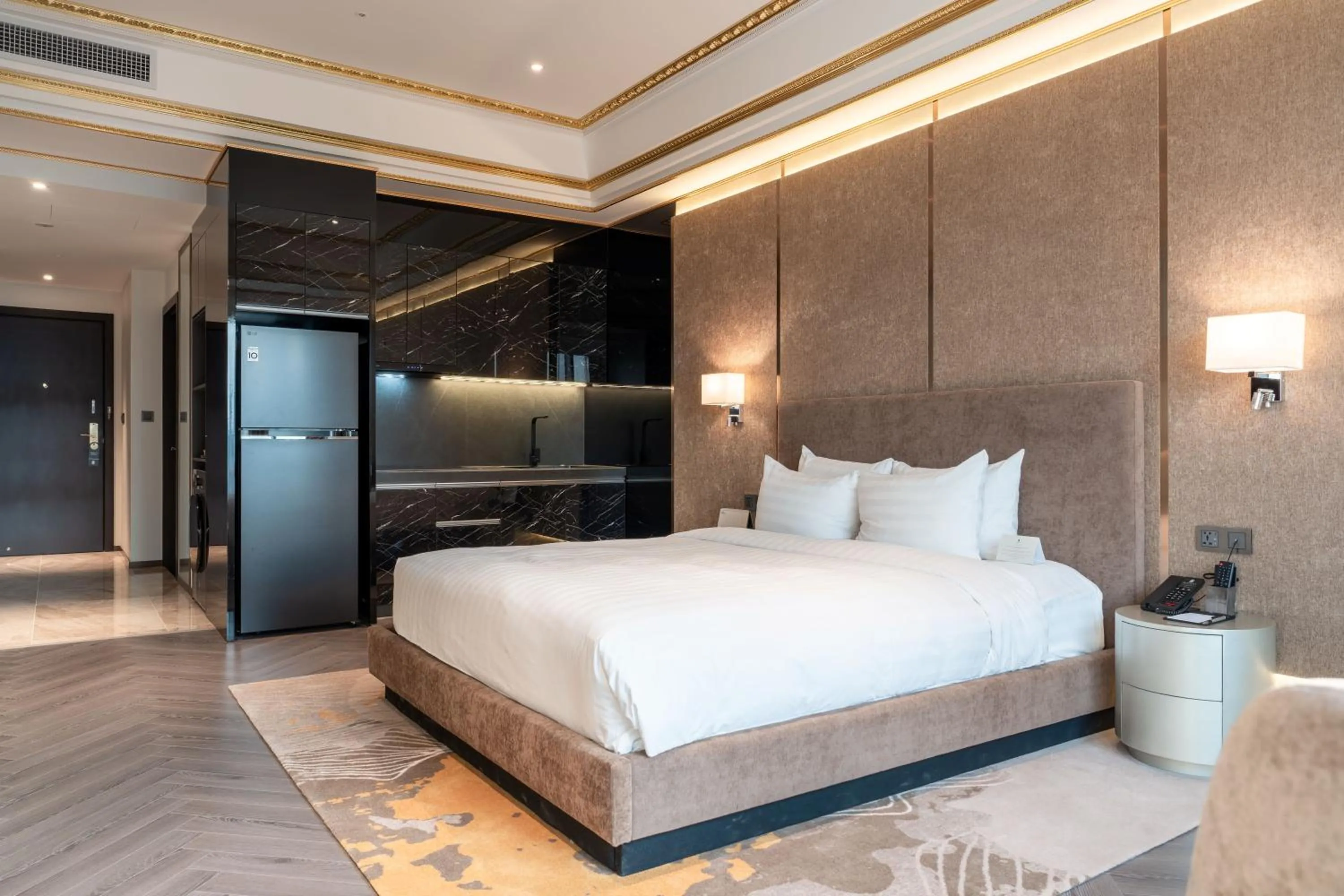 Bedroom, Bed in Grand Plaza Hotel Hanoi