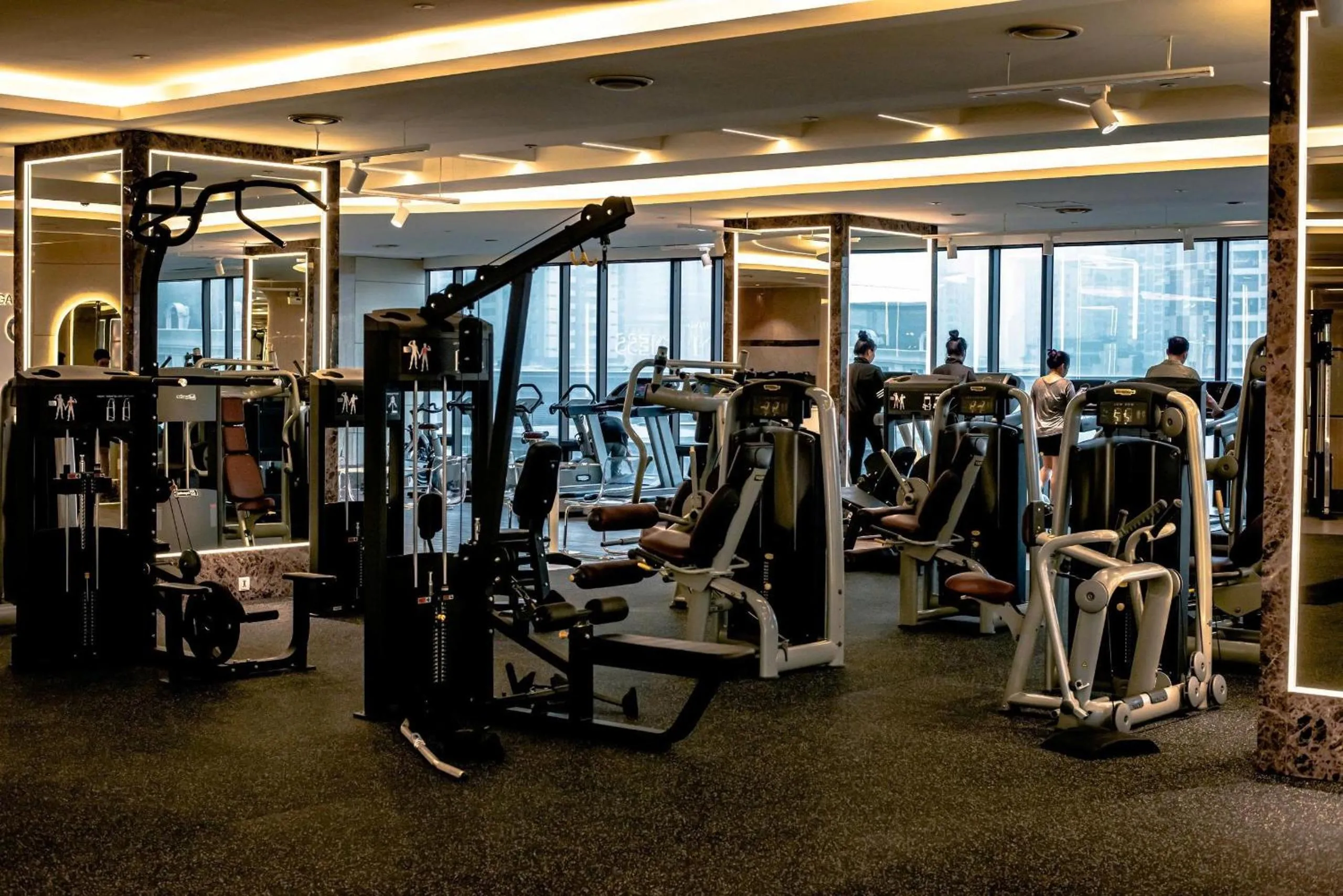 Fitness centre/facilities in Grand Plaza Hotel Hanoi