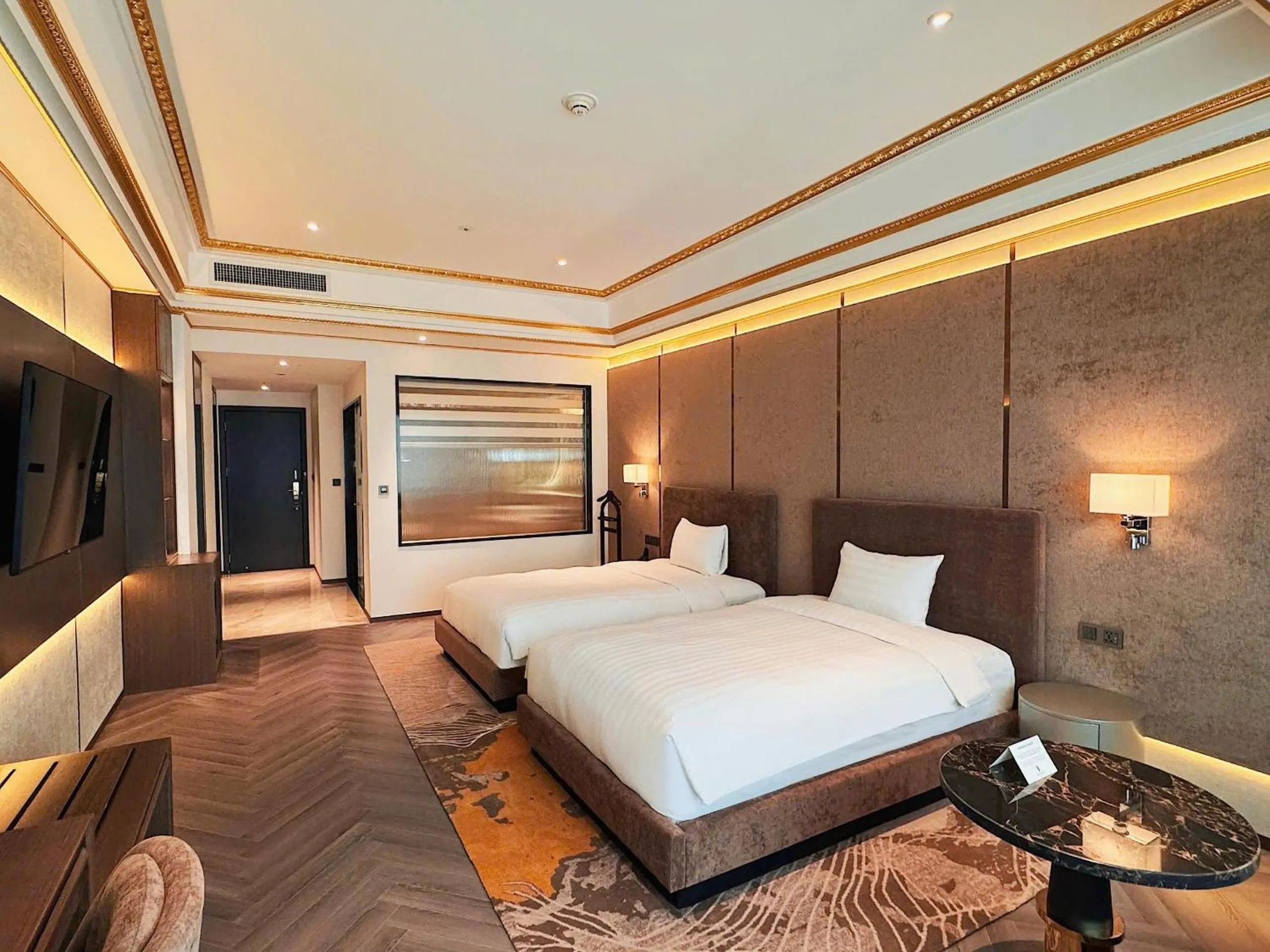 Bedroom, Bed in Grand Plaza Hotel Hanoi