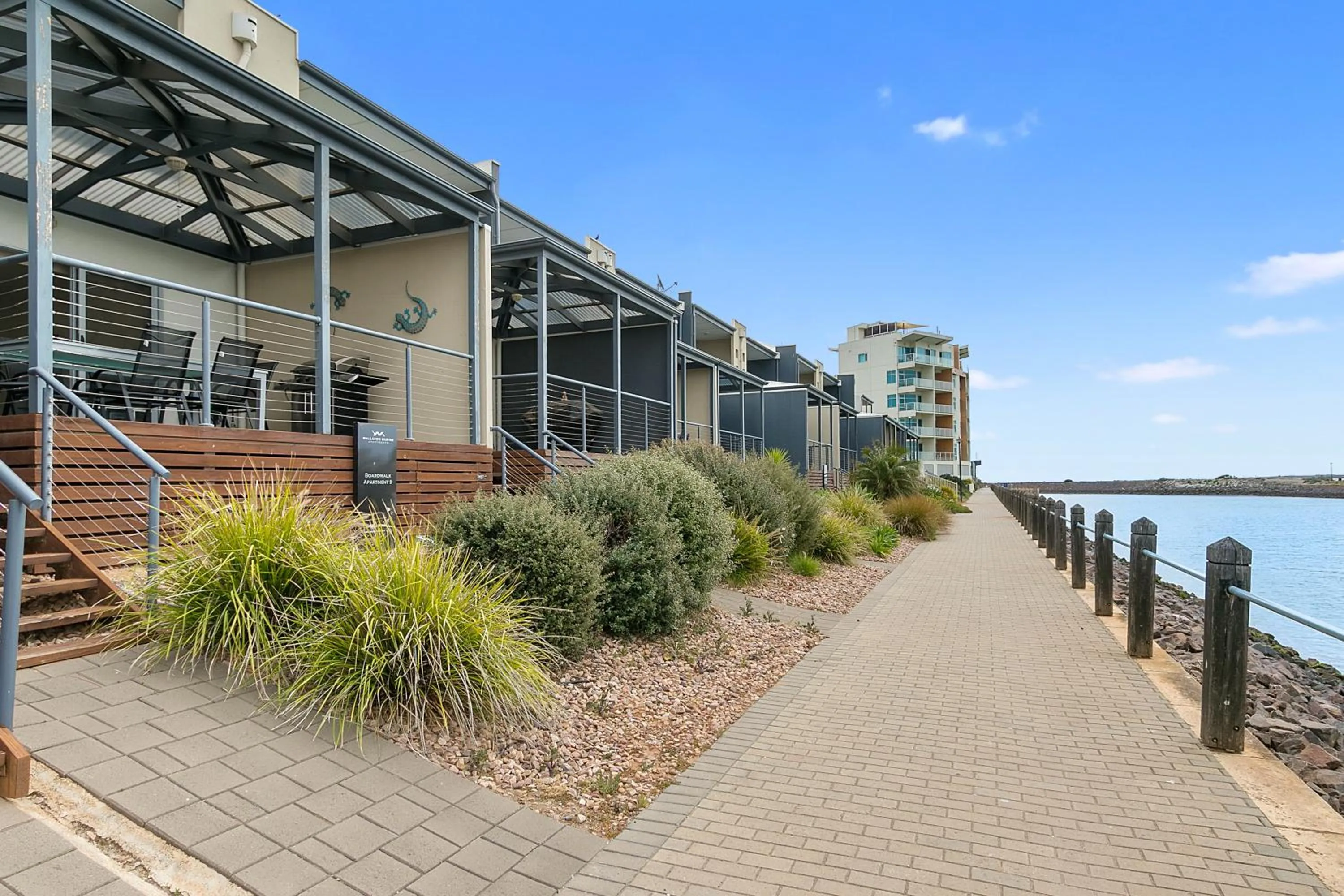 Property building in Wallaroo Marina Apartments