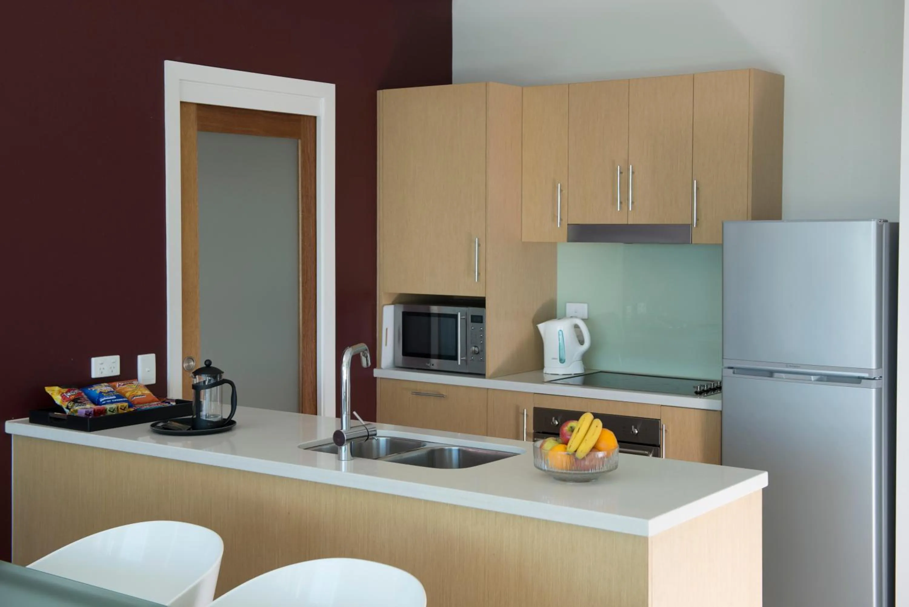 Kitchen or kitchenette in Wallaroo Marina Apartments