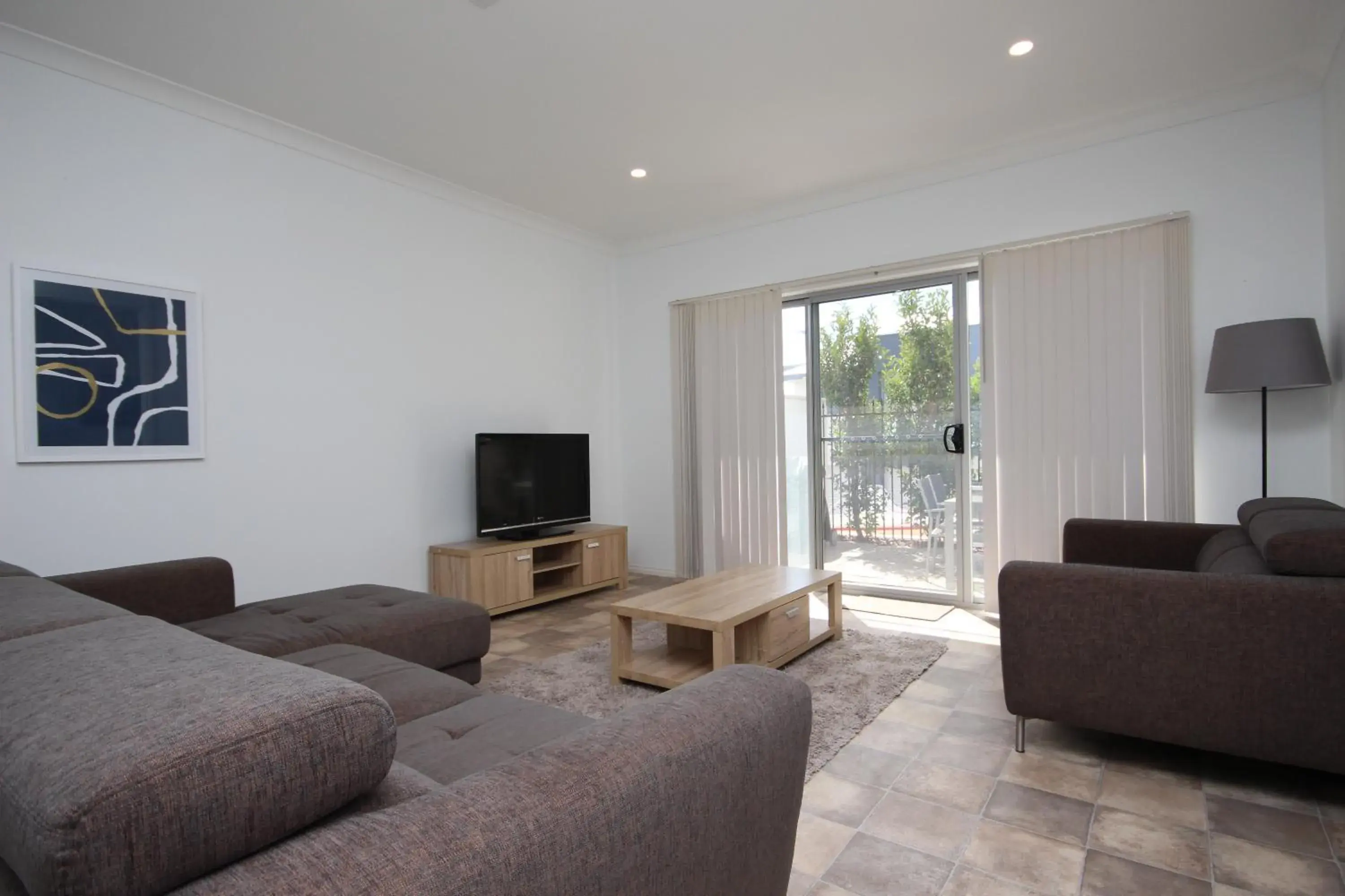 Townhouse Apartment in Wallaroo Marina Apartments Townhouse Apartment in Wallaroo Marina Apartments