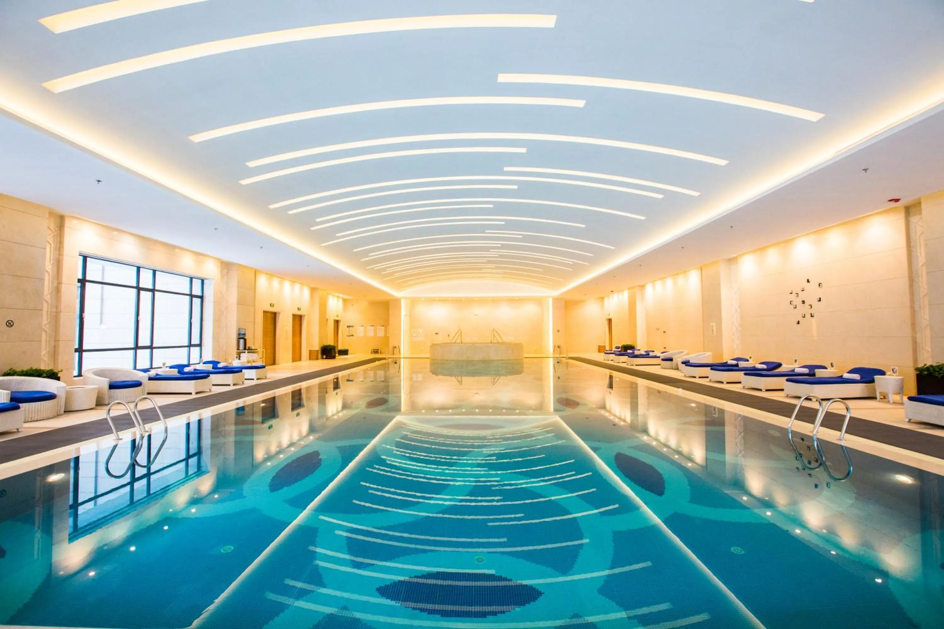 Swimming pool in Marriott Executive Apartment Tianjin Lakeview