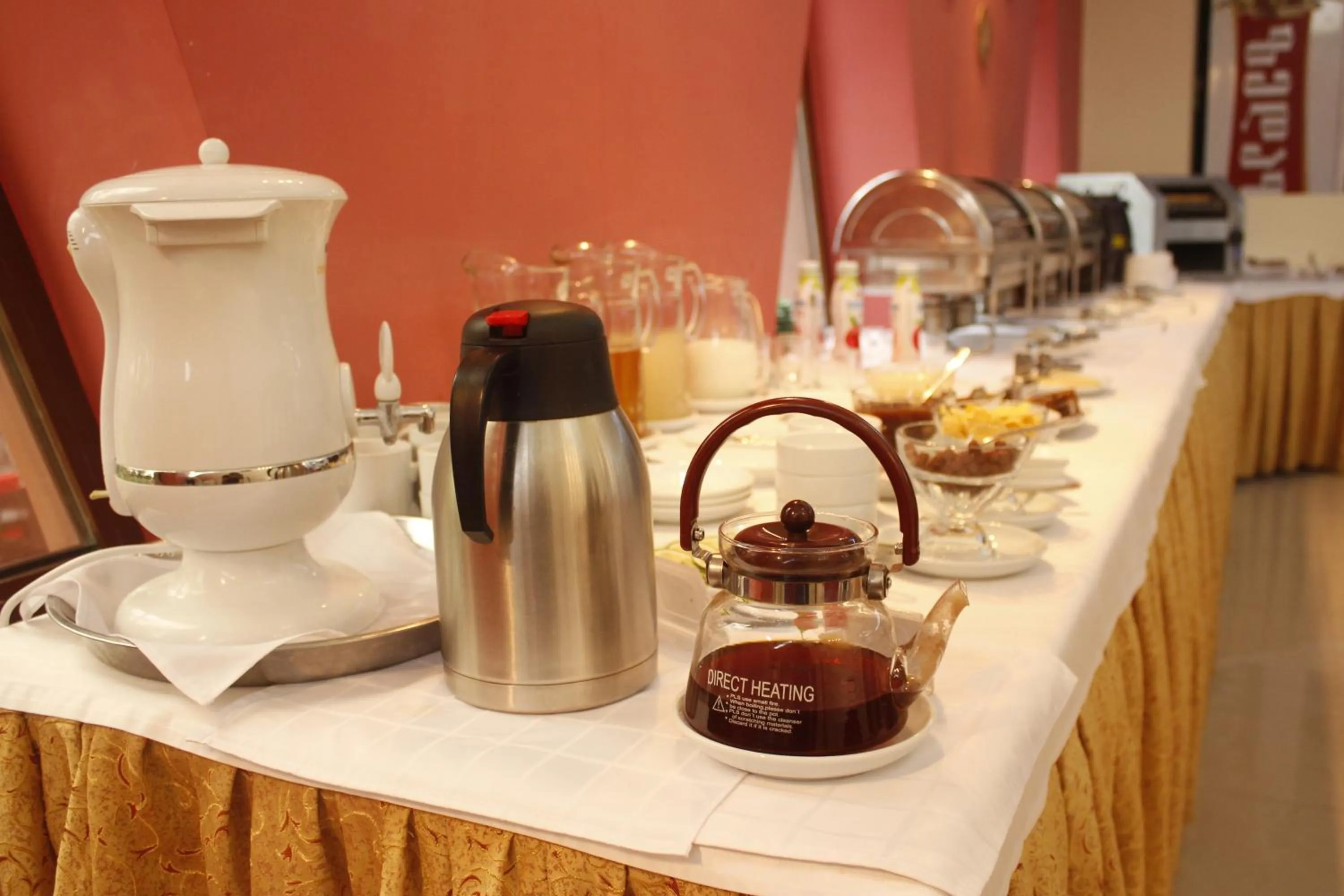 Buffet breakfast in Villa ReTa Hotel & SPA