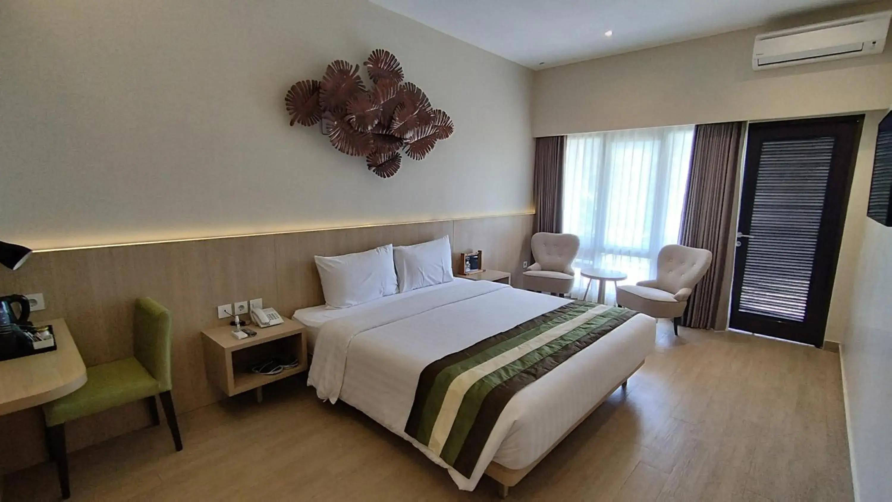 Grand Whiz Hotel Trawas Mojokerto Grand Whiz Hotel Trawas Mojokerto