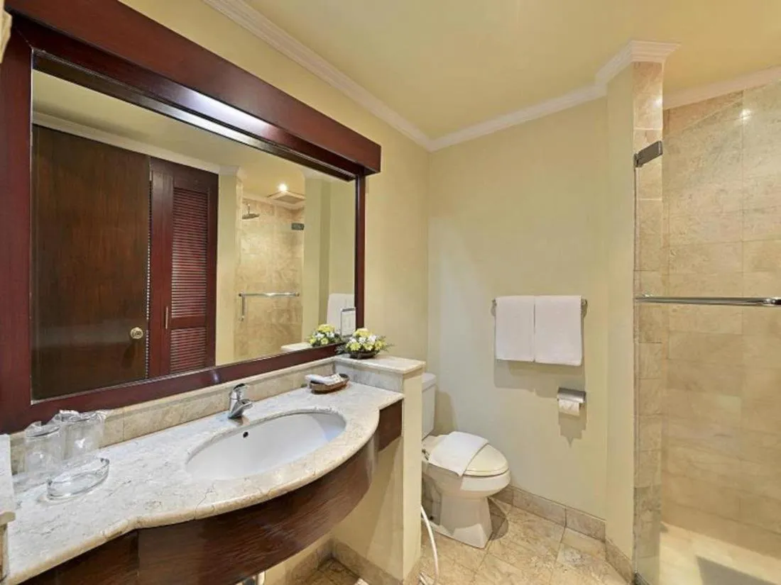 Bathroom in Grand Whiz Hotel Trawas Mojokerto