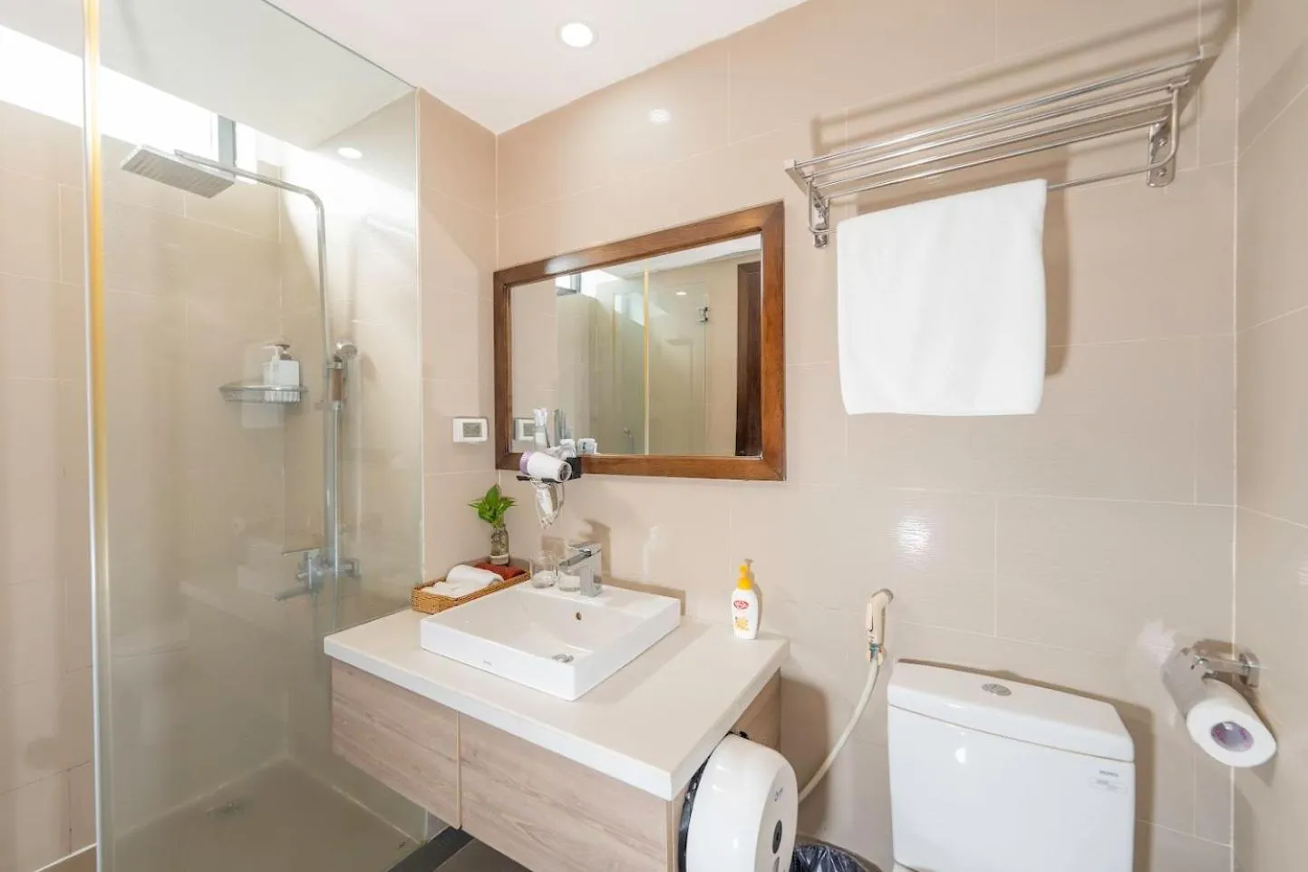 Clean & Quiet Villa - The Point Resort