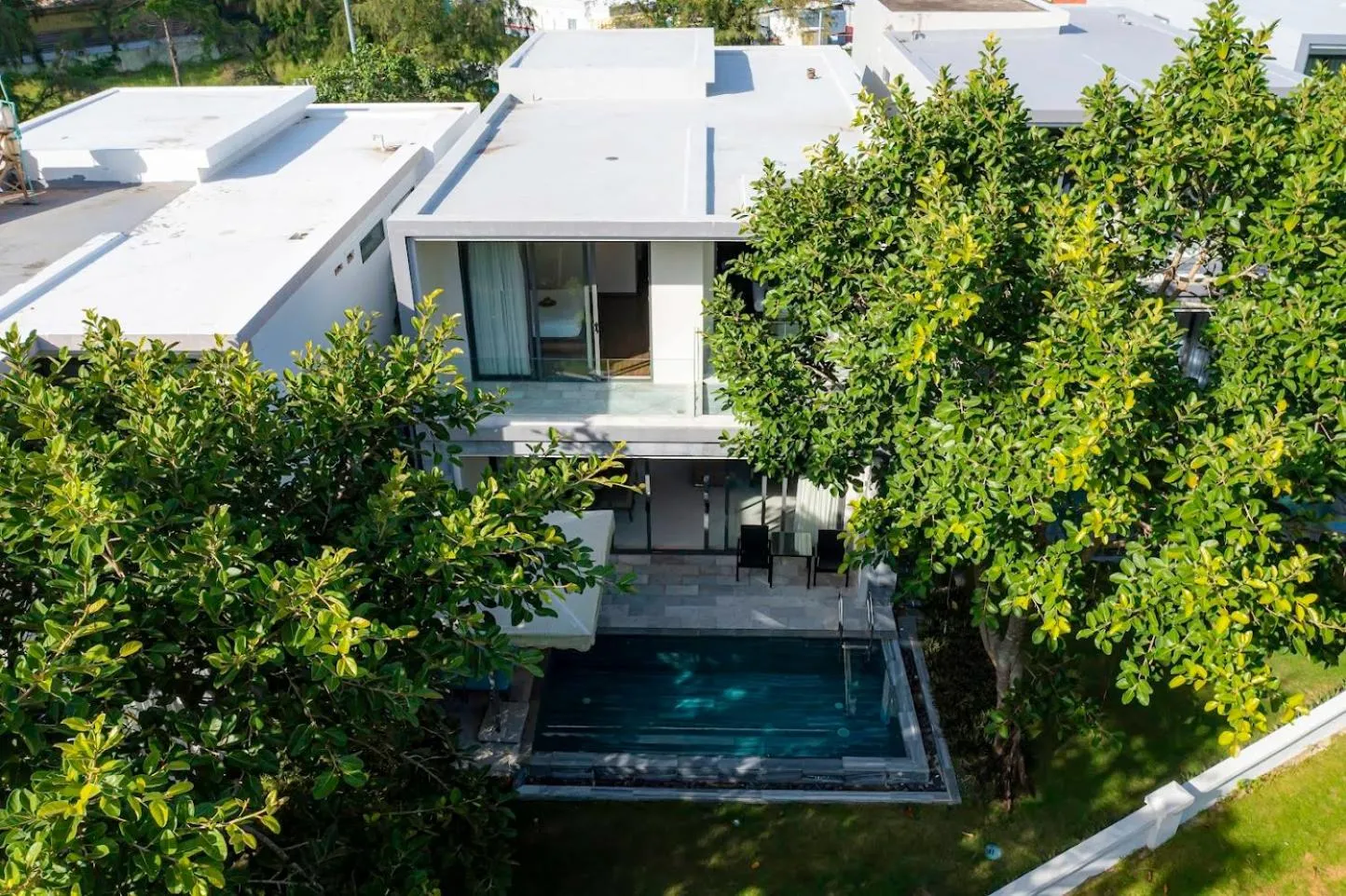 Clean & Quiet Villa - The Point Resort