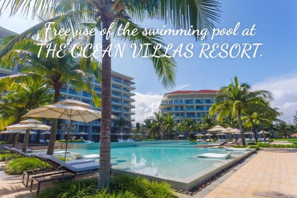 Swimming pool in Clean & Quiet Villa - The Point Resort