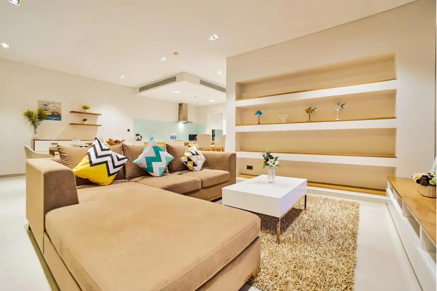 Communal lounge/ TV room in Clean & Quiet Villa - The Point Resort