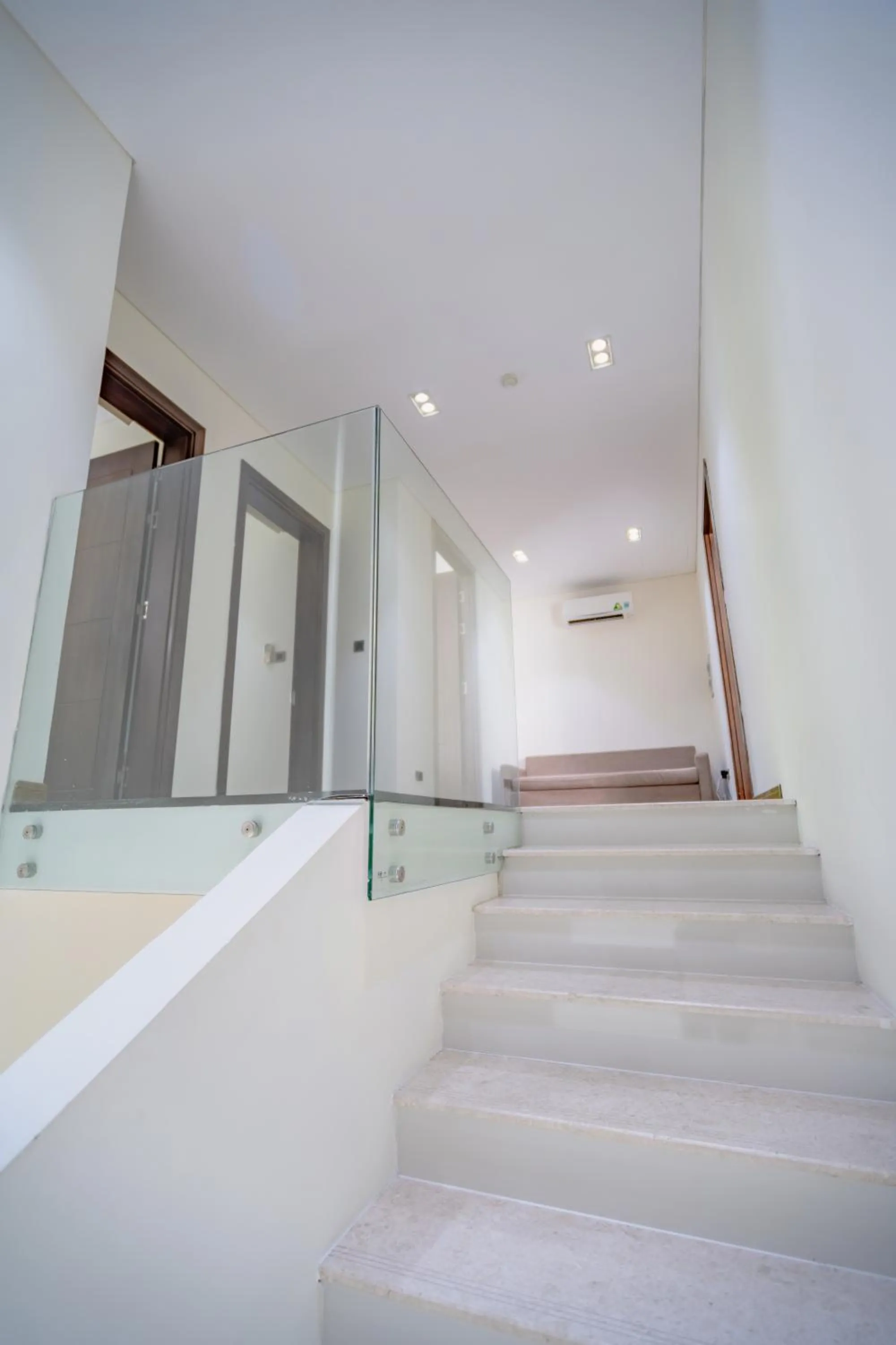 Clean & Quiet Villa - The Point Resort