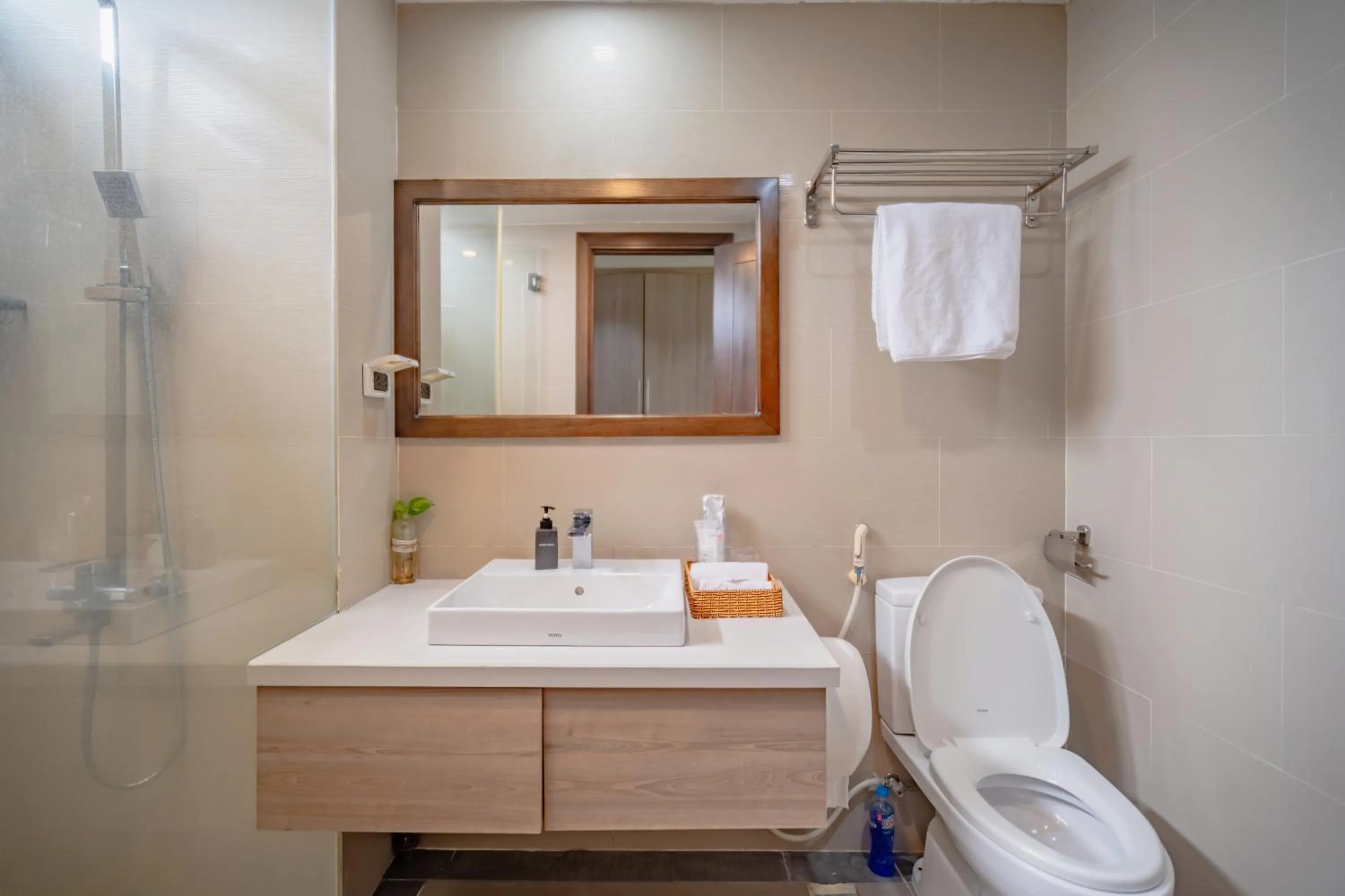 Clean & Quiet Villa - The Point Resort