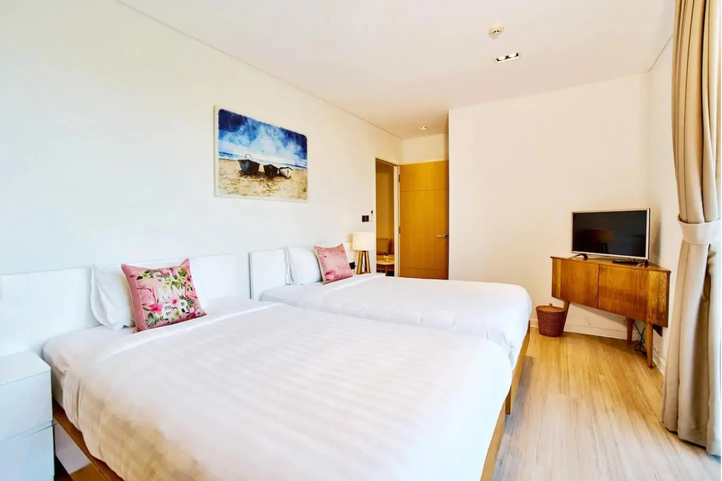 Bed in Clean & Quiet Villa - The Point Resort