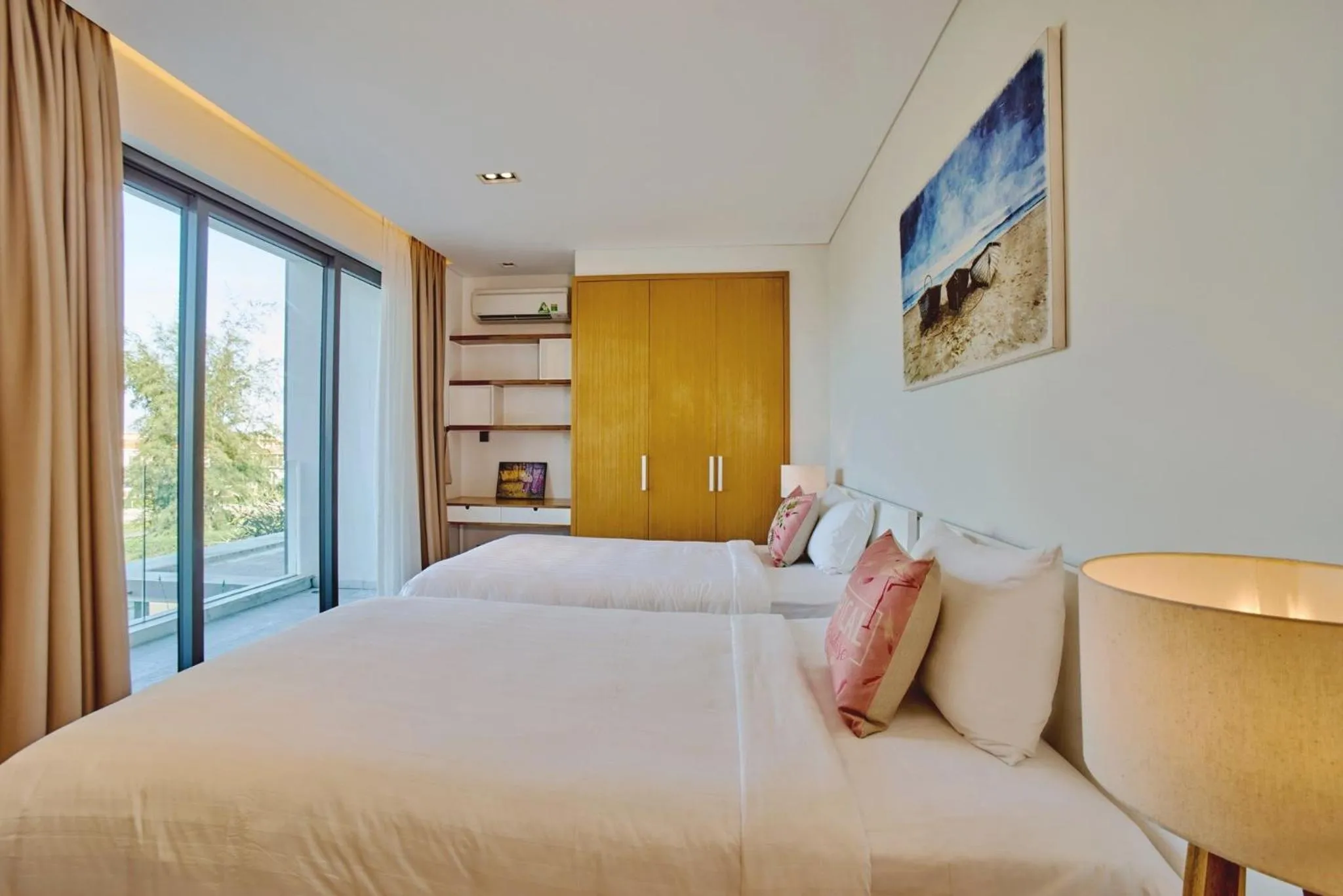 Bed in Clean & Quiet Villa - The Point Resort