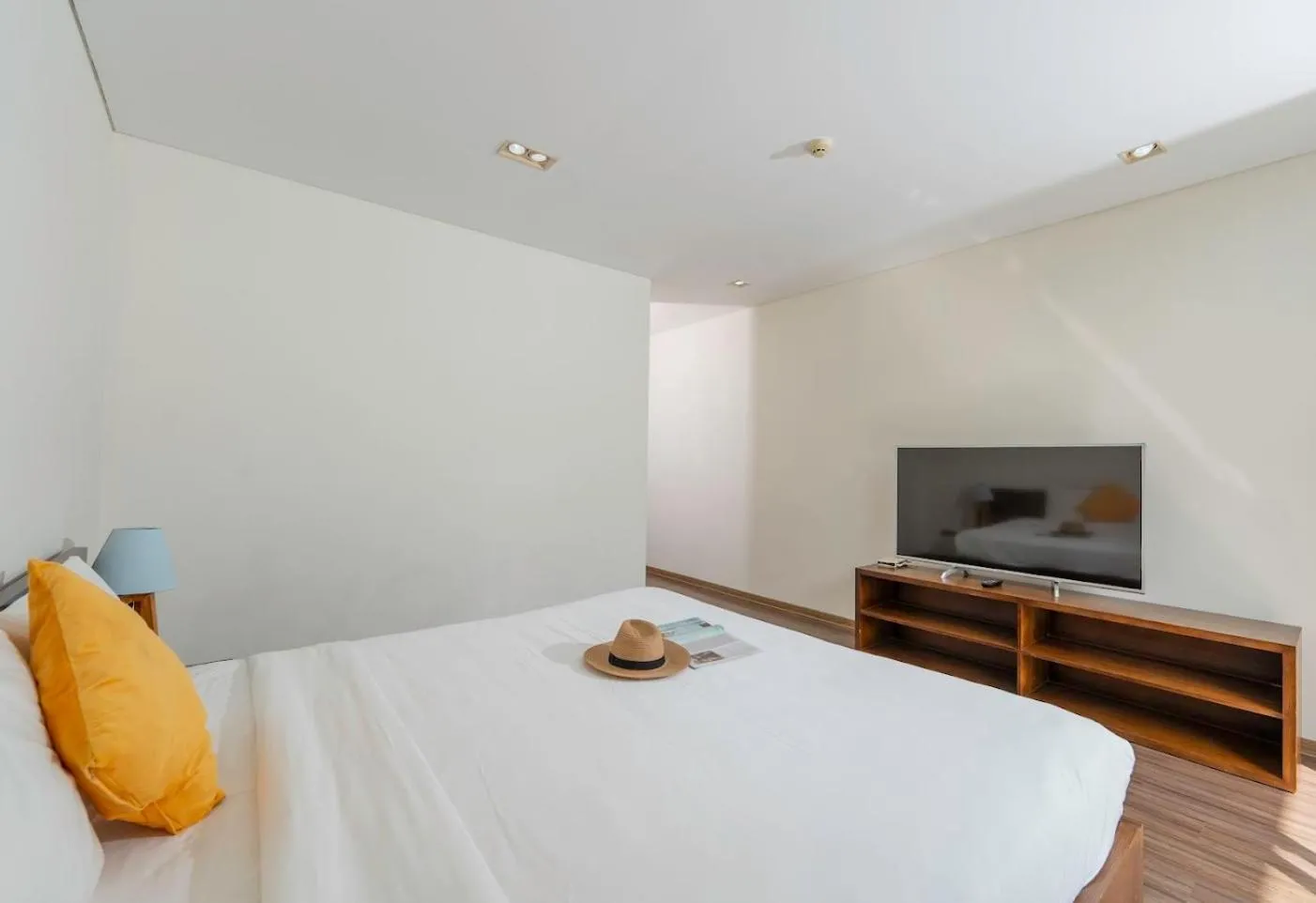 Bed in Clean & Quiet Villa - The Point Resort