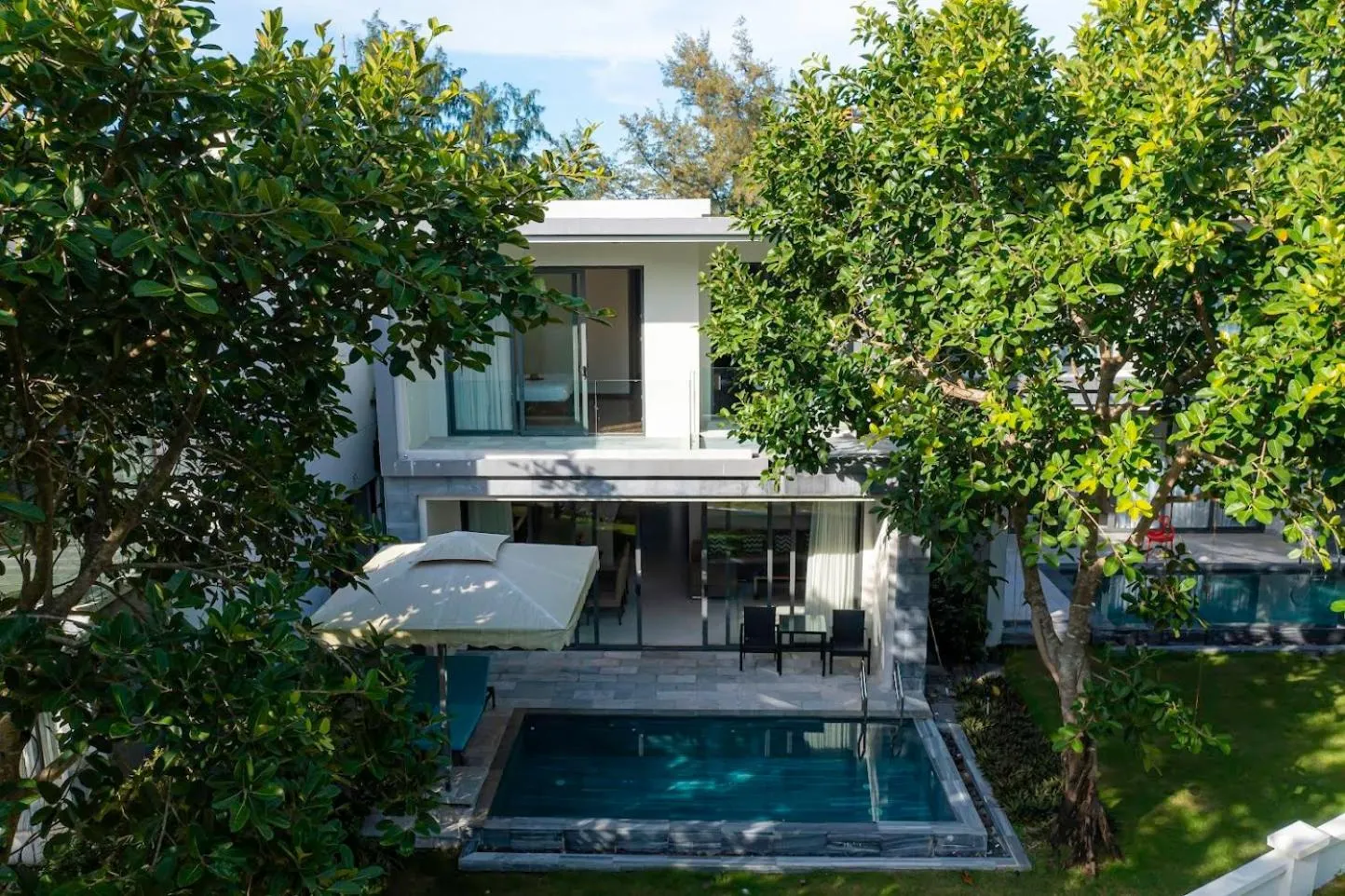 Clean & Quiet Villa - The Point Resort