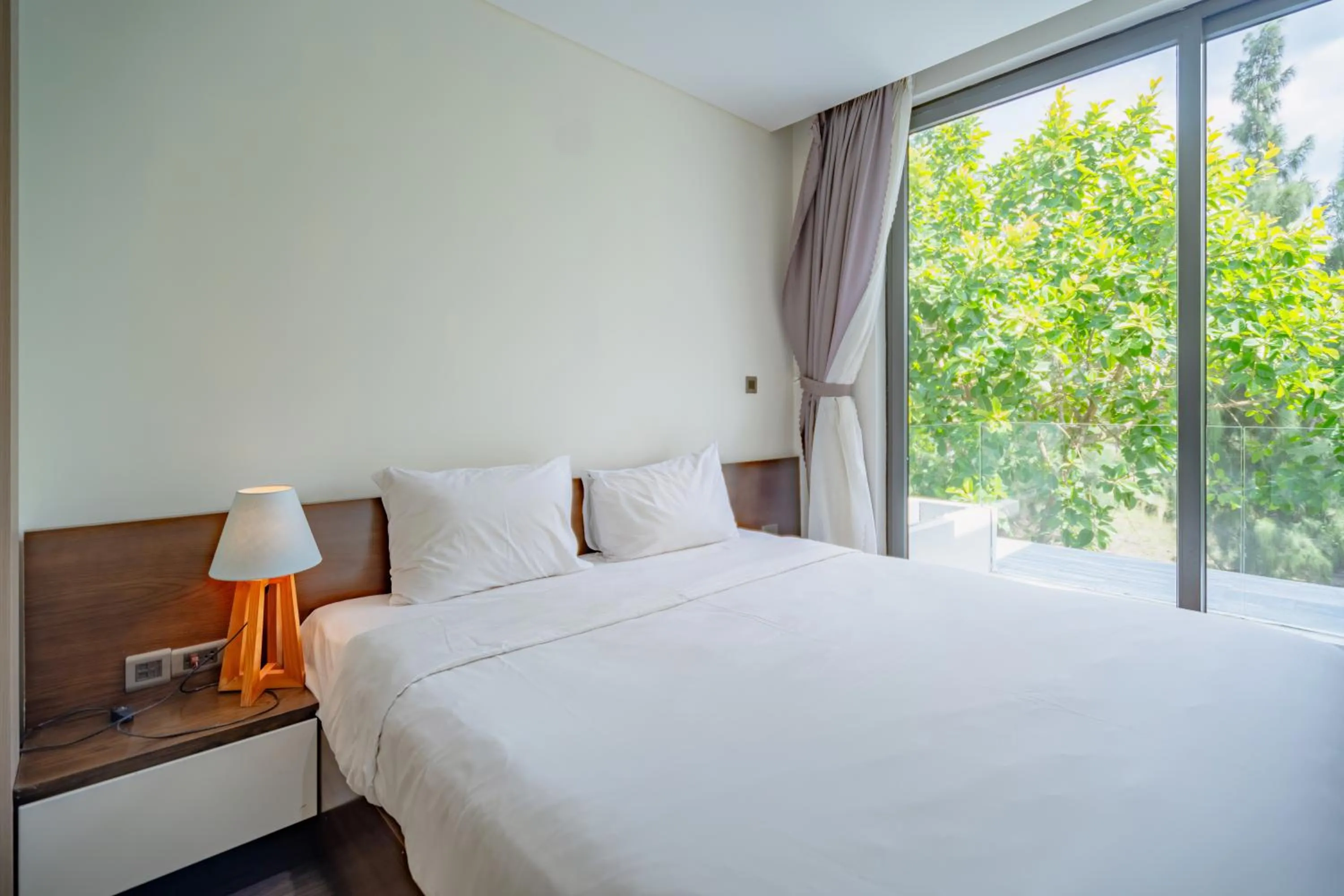 Bed in Clean & Quiet Villa - The Point Resort