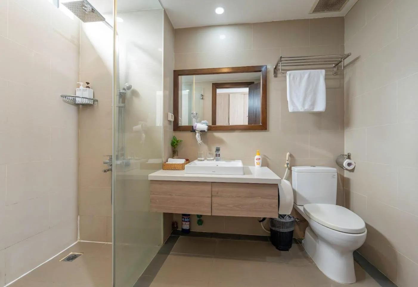 Clean & Quiet Villa - The Point Resort