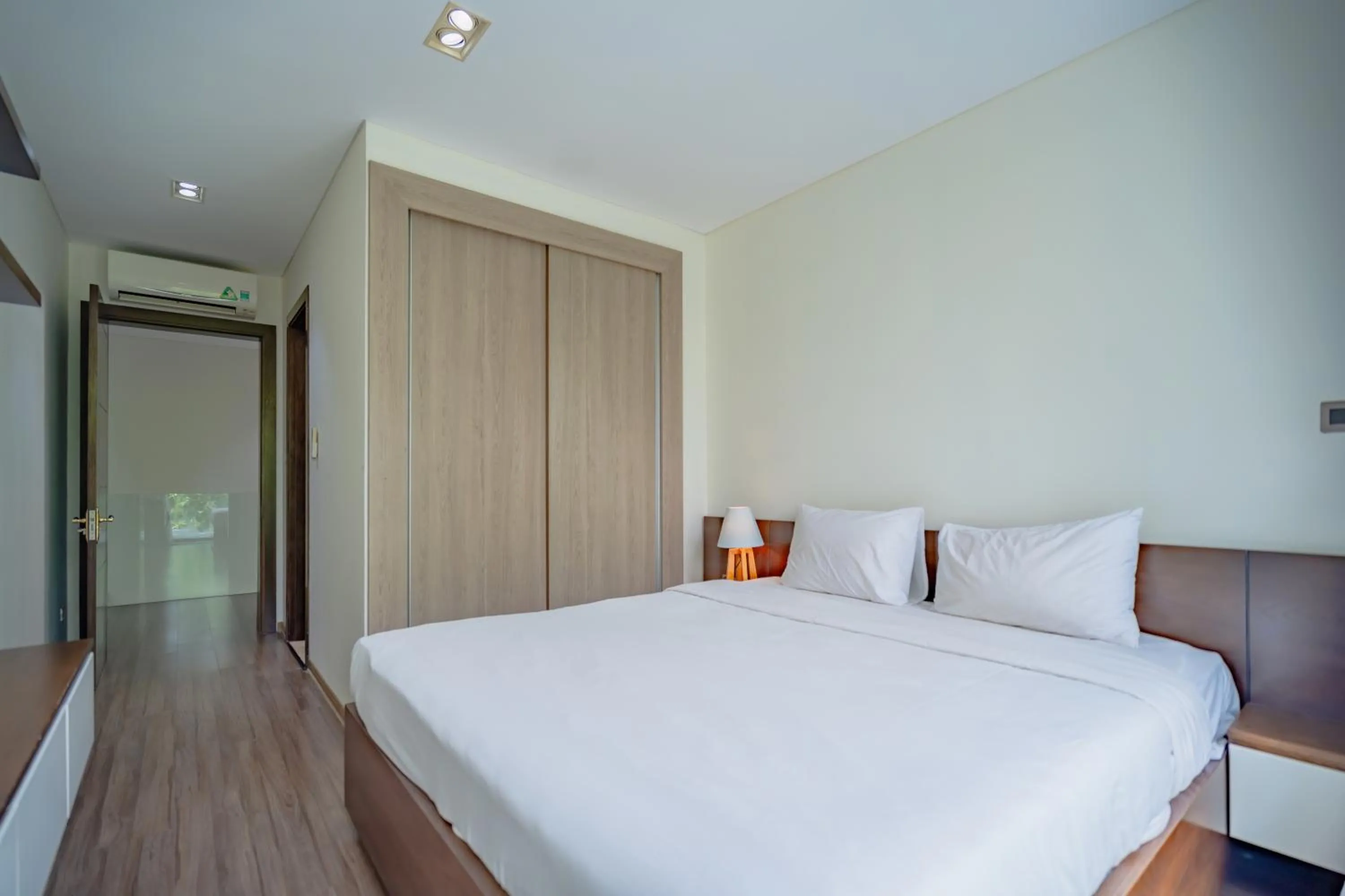 Bed in Clean & Quiet Villa - The Point Resort