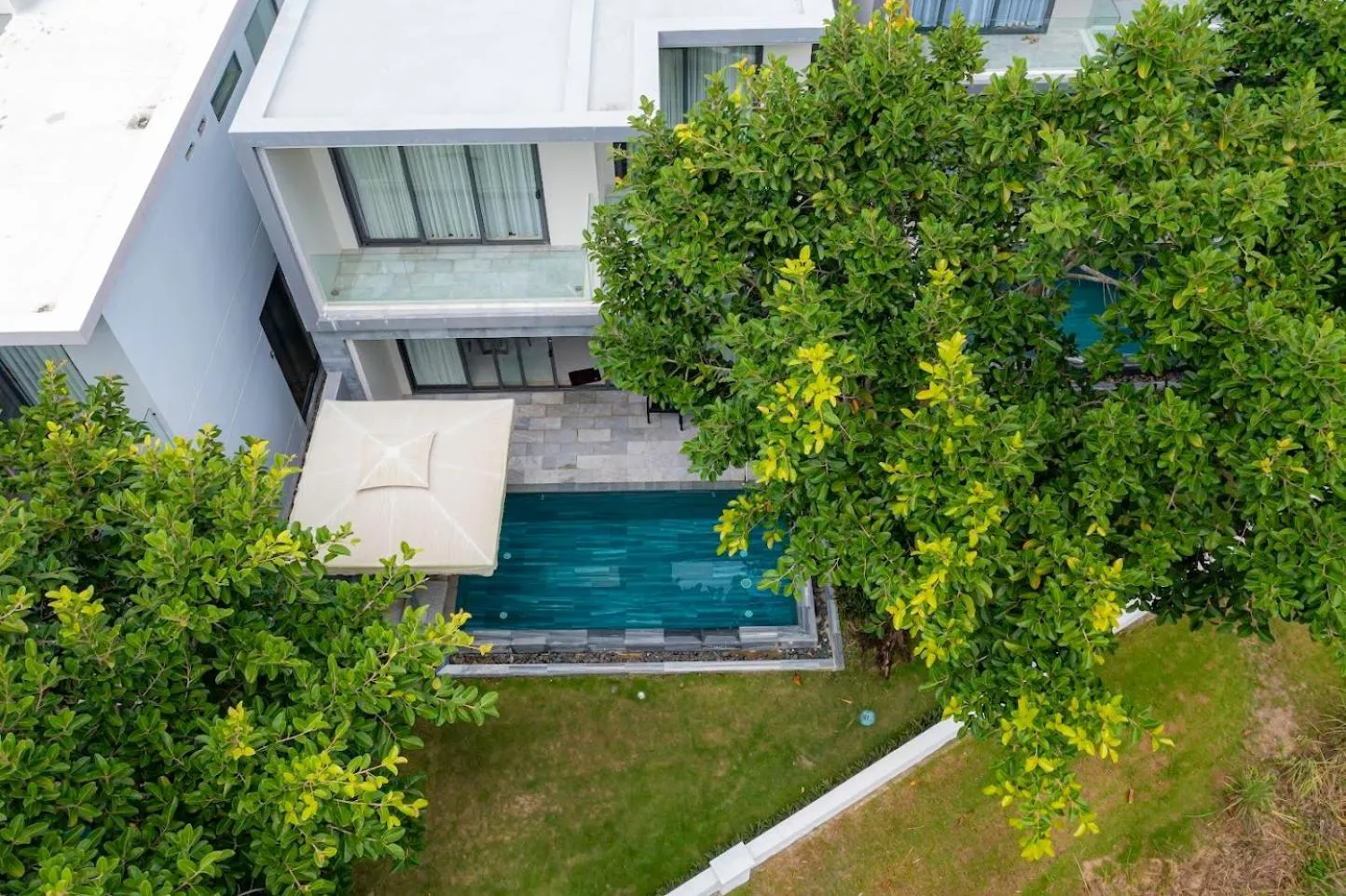 Clean & Quiet Villa - The Point Resort