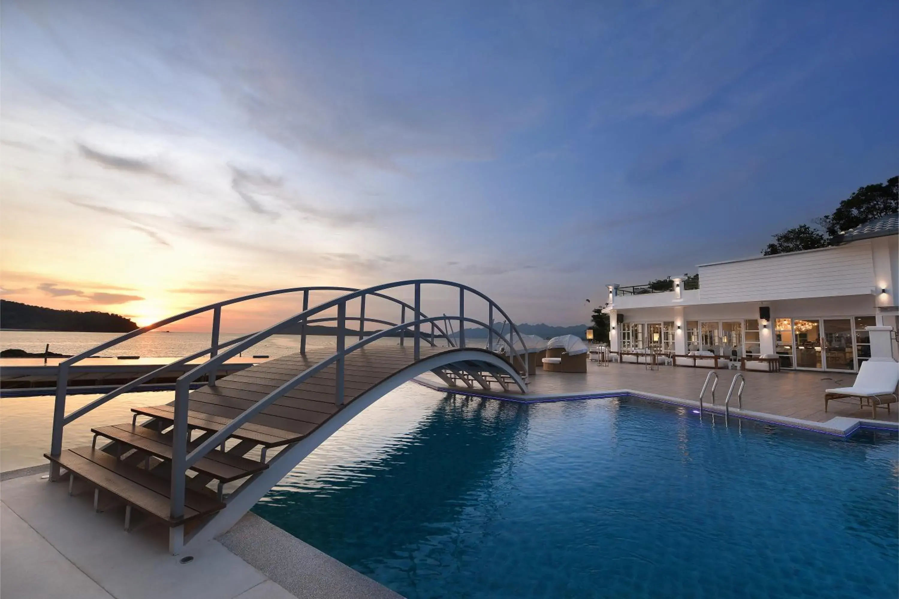 Swimming pool in Dash Resort Langkawi Swimming pool in Dash Resort Langkawi