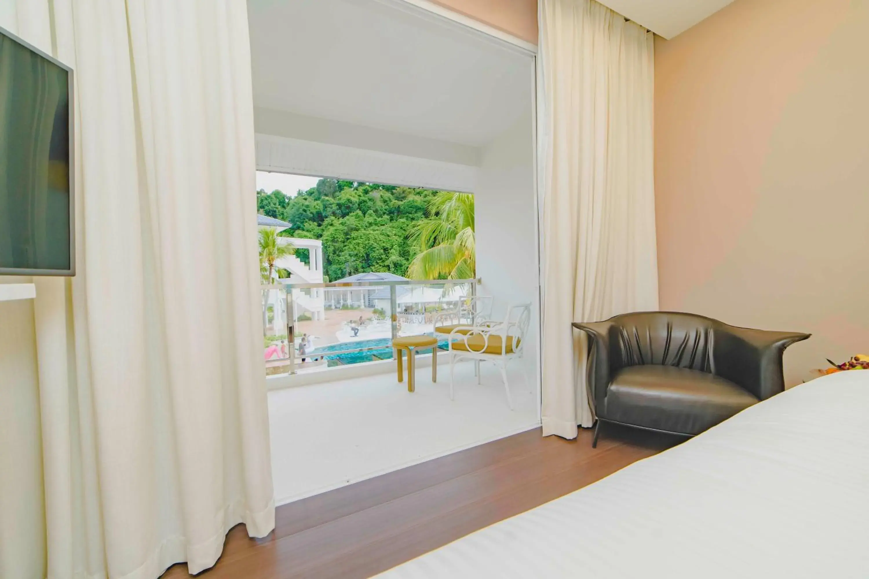 View (from property/room), Bed in Dash Resort Langkawi View (from property/room), Bed in Dash Resort Langkawi