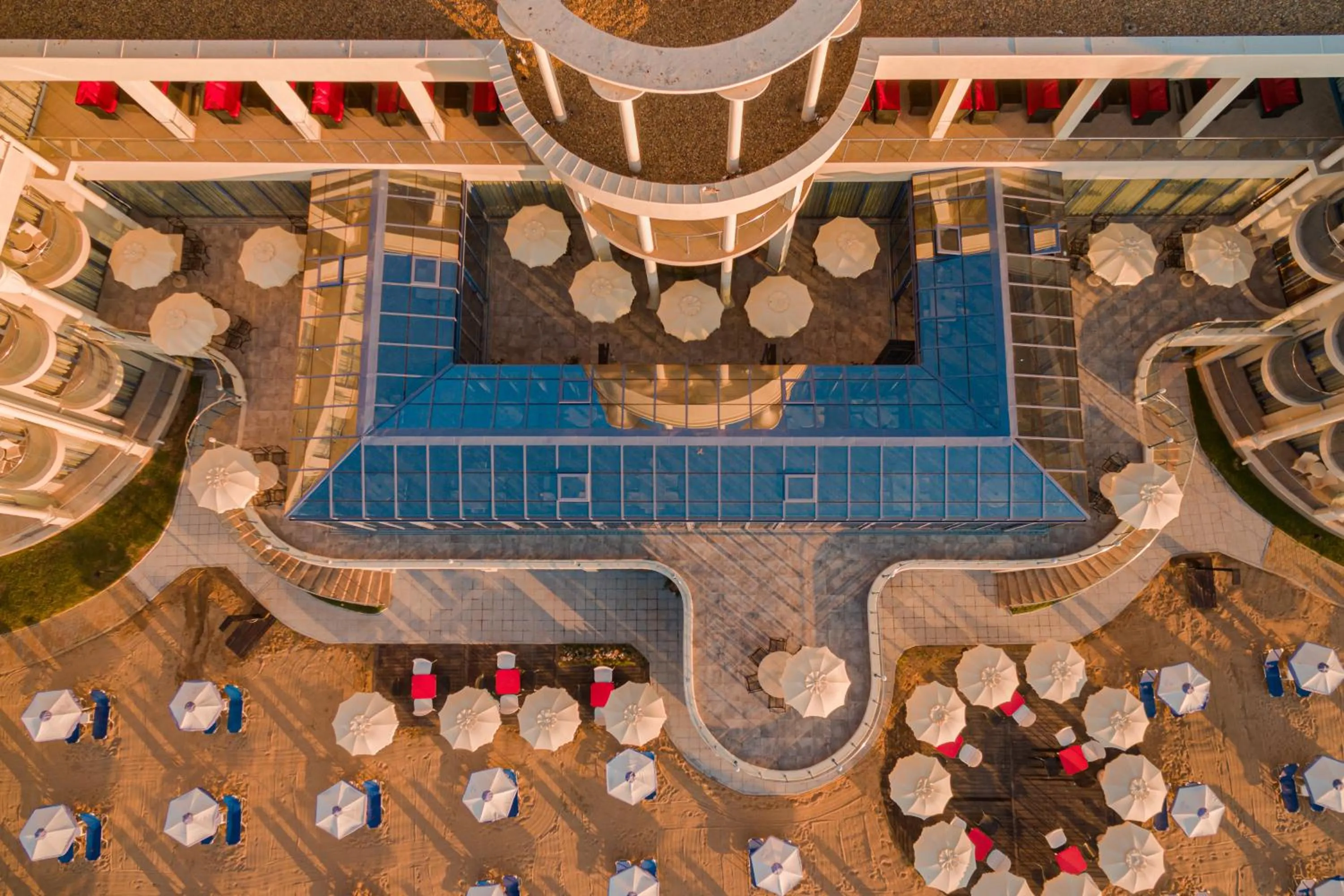 Property building in Azalia Beach Hotel Balneo & SPA