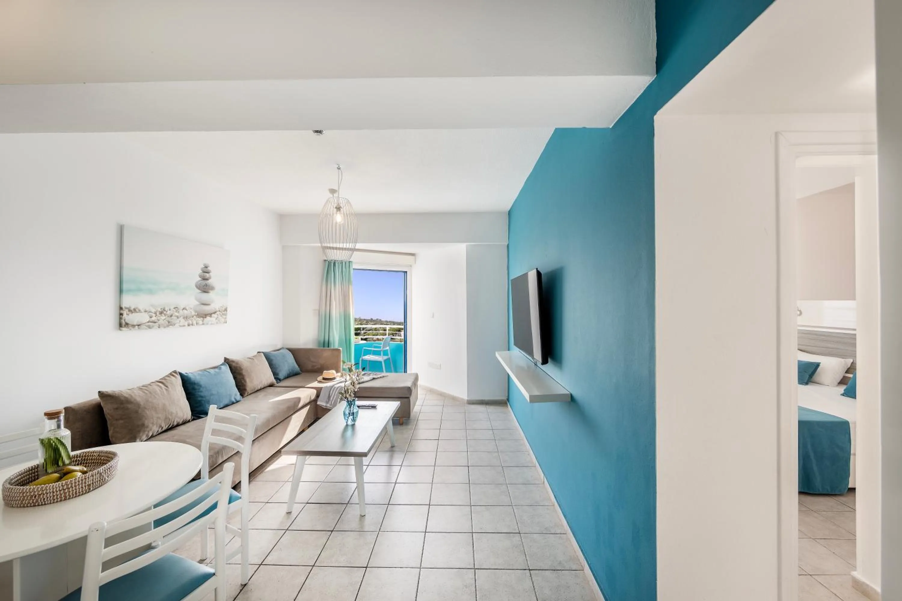 Lantiana Gardens ApartHotel