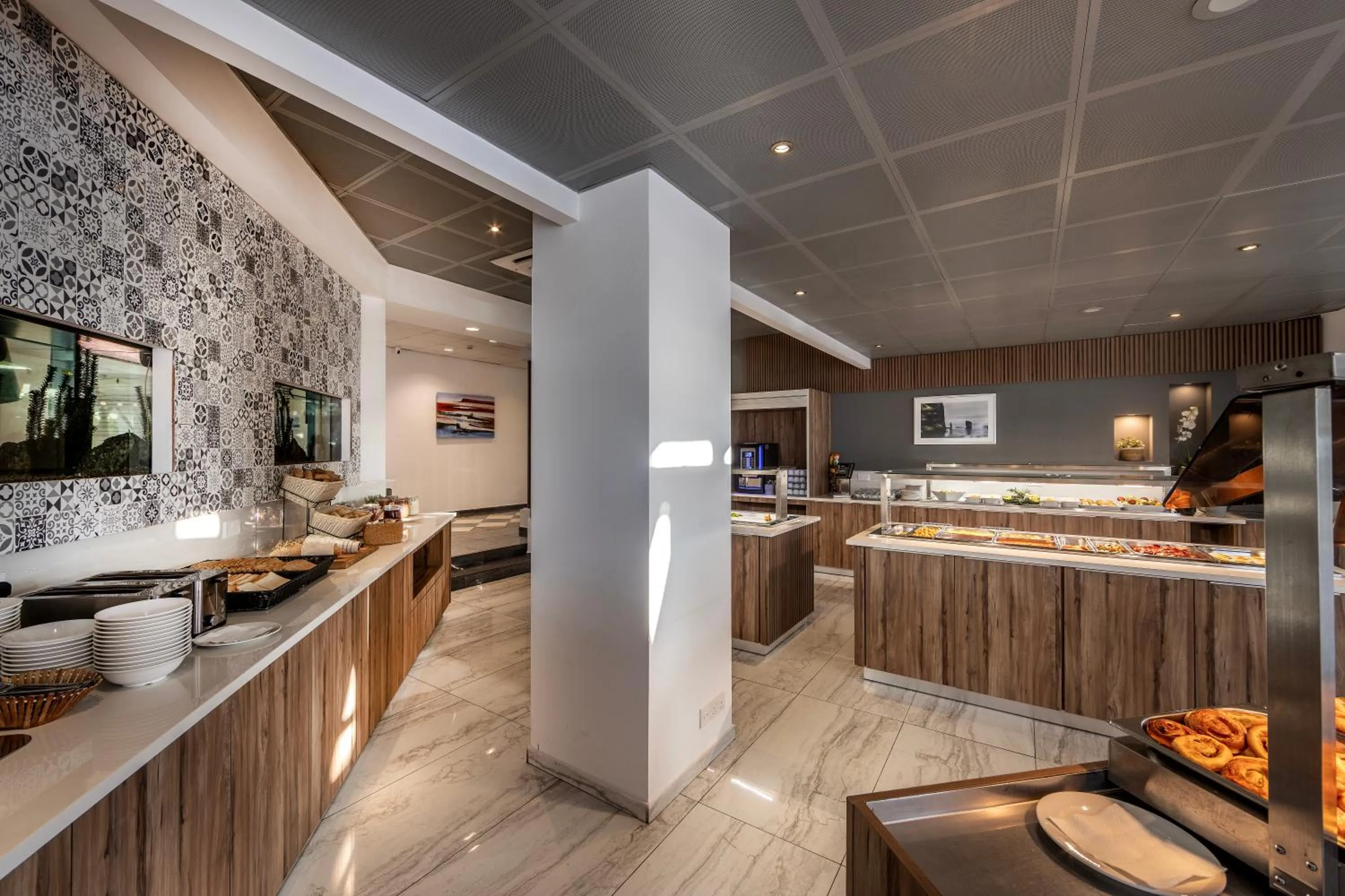 Lantiana Gardens ApartHotel