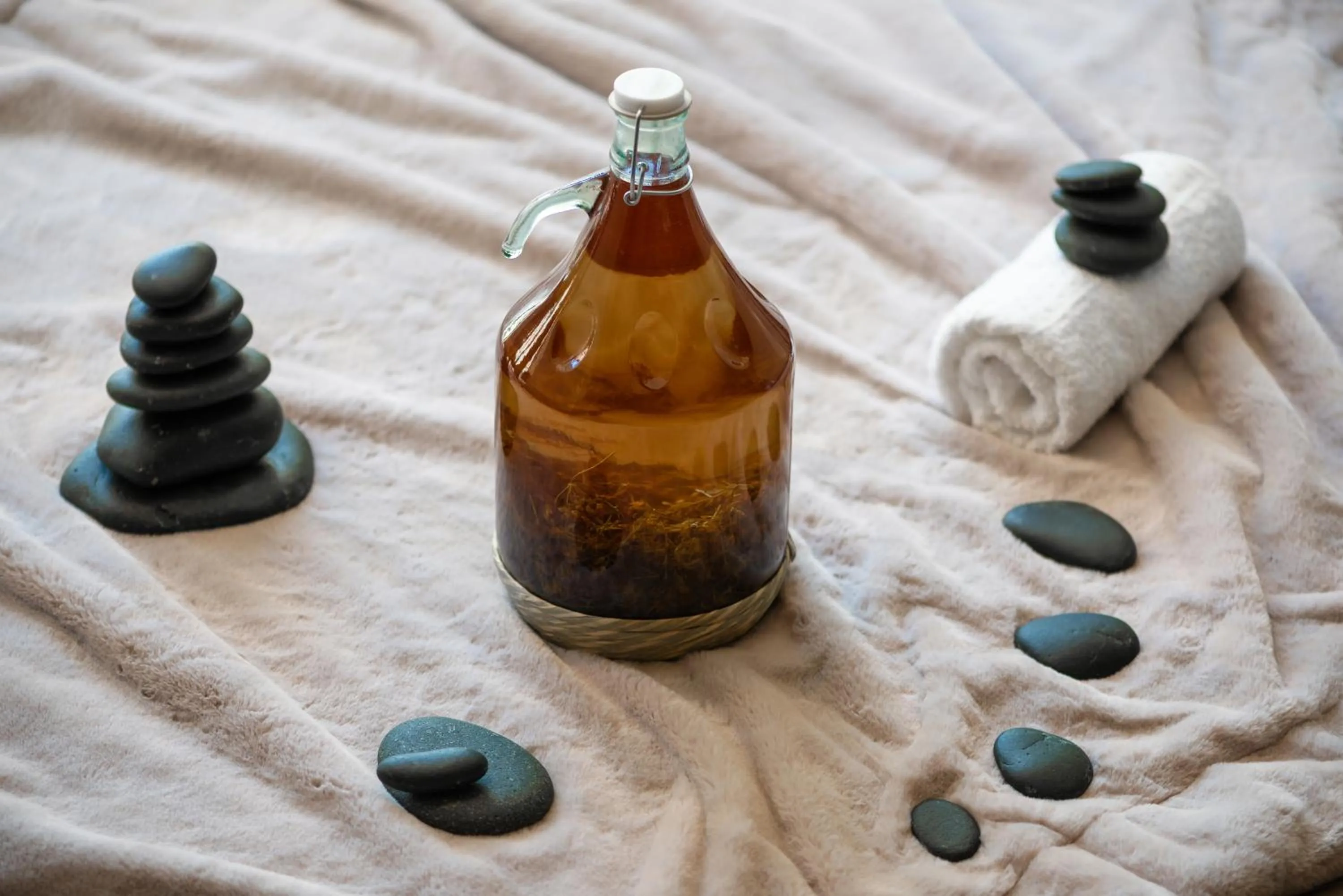 Massage in Hotel du Roi & Spa by SOWELL COLLECTION