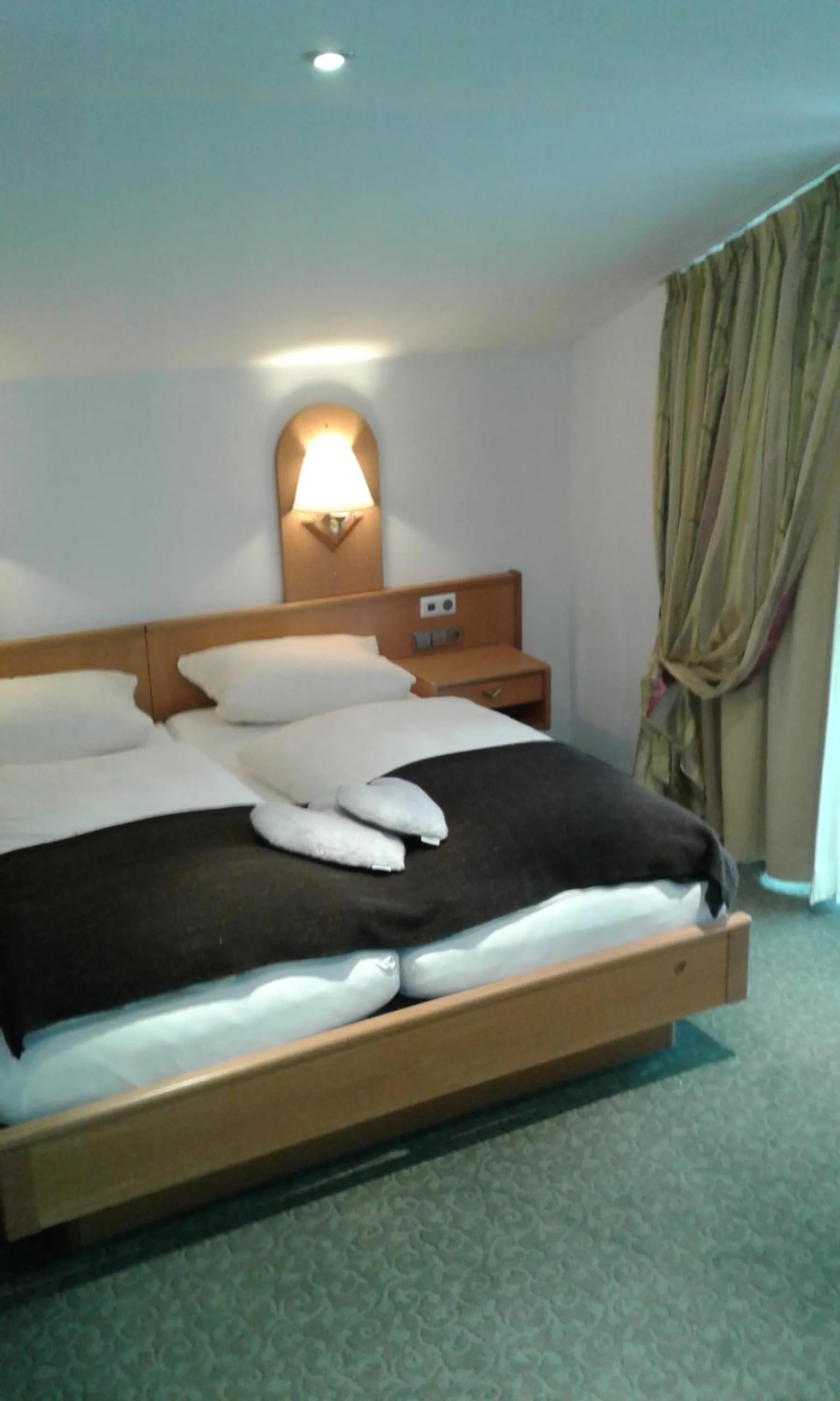 Bed in Tourist Hotel Boehm