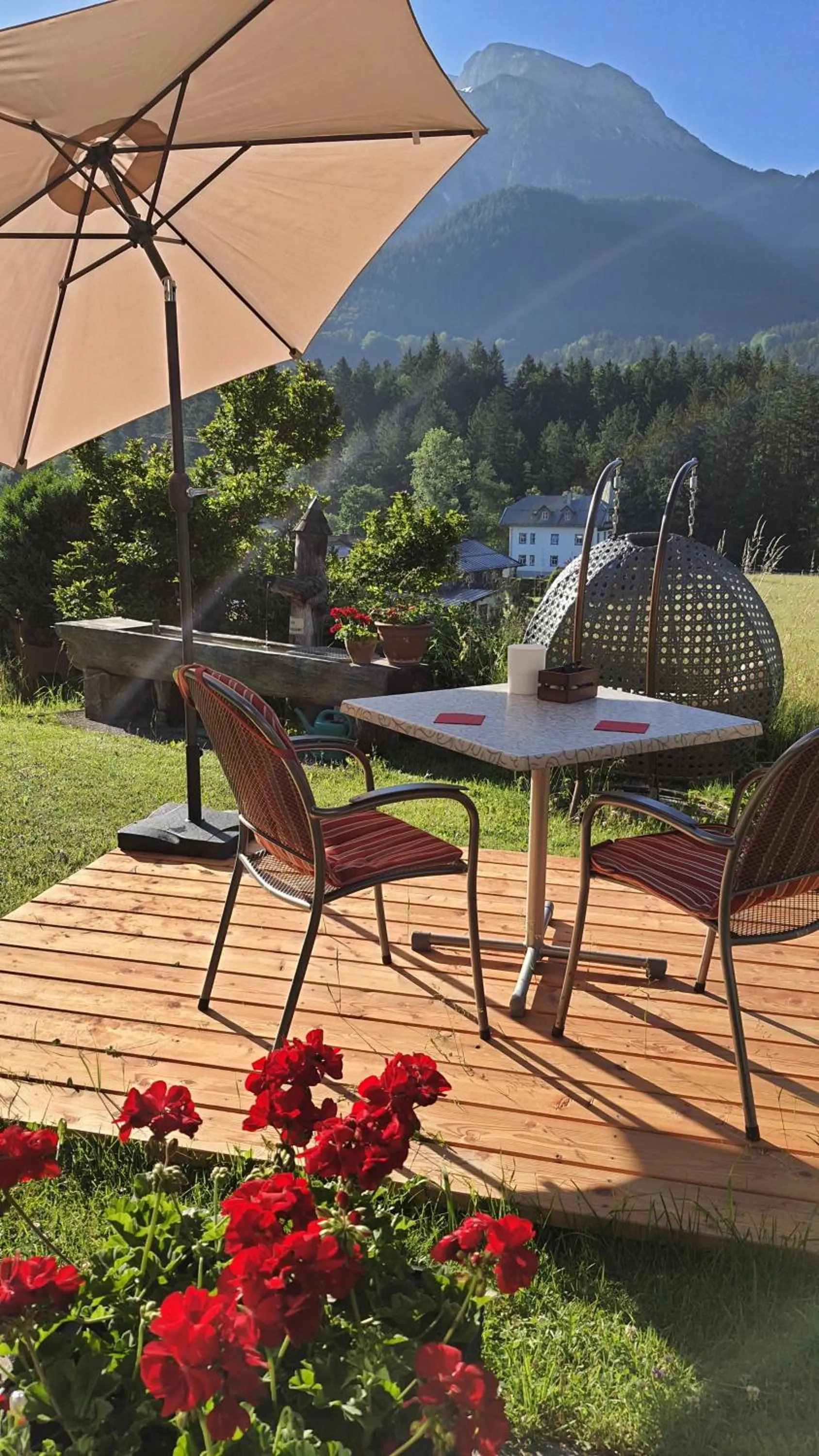 Restaurant/places to eat in Tourist Hotel Boehm