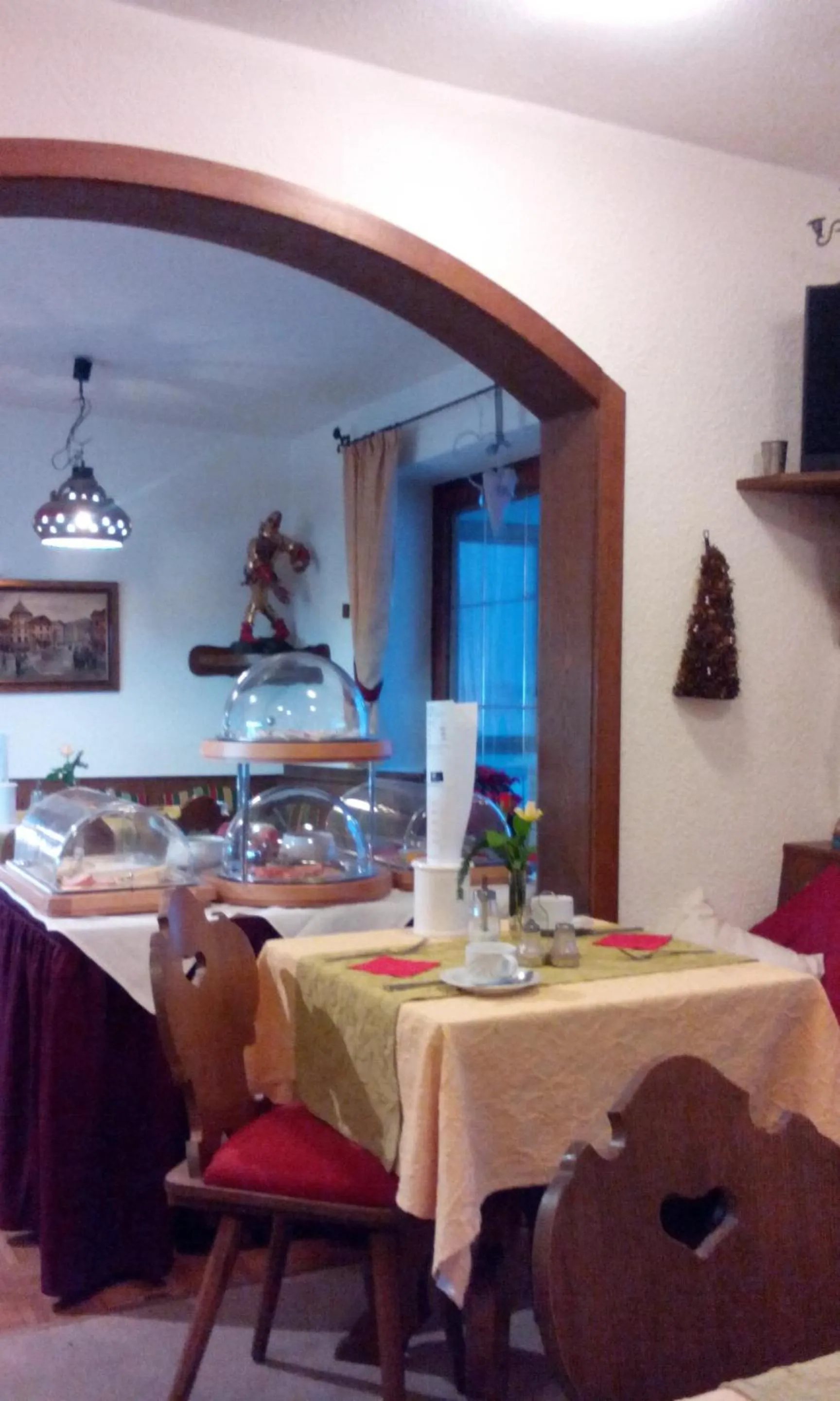 Dining area in Tourist Hotel Boehm