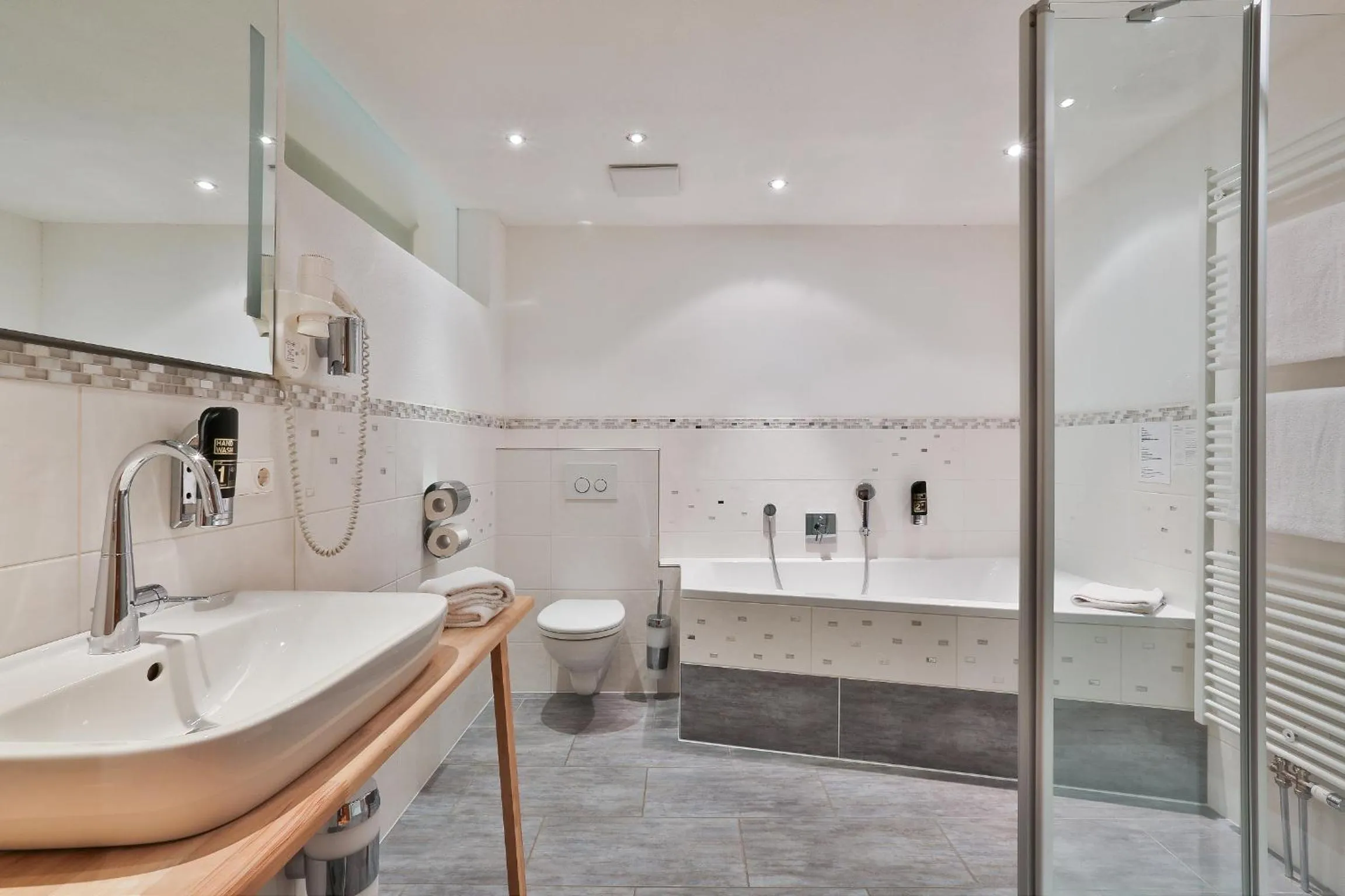 Decorative detail in Tourist Hotel Boehm