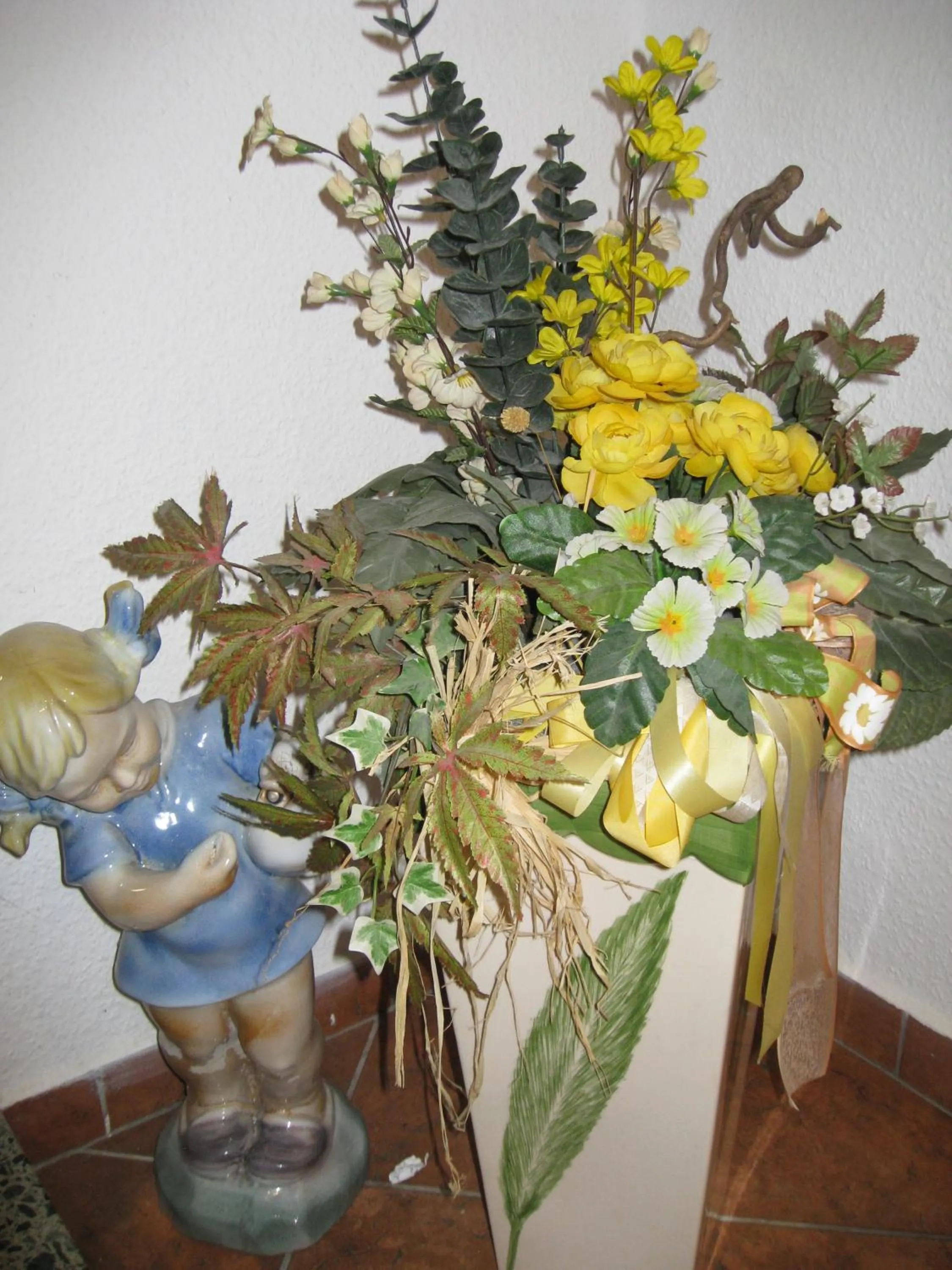 Decorative detail in Tourist Hotel Boehm