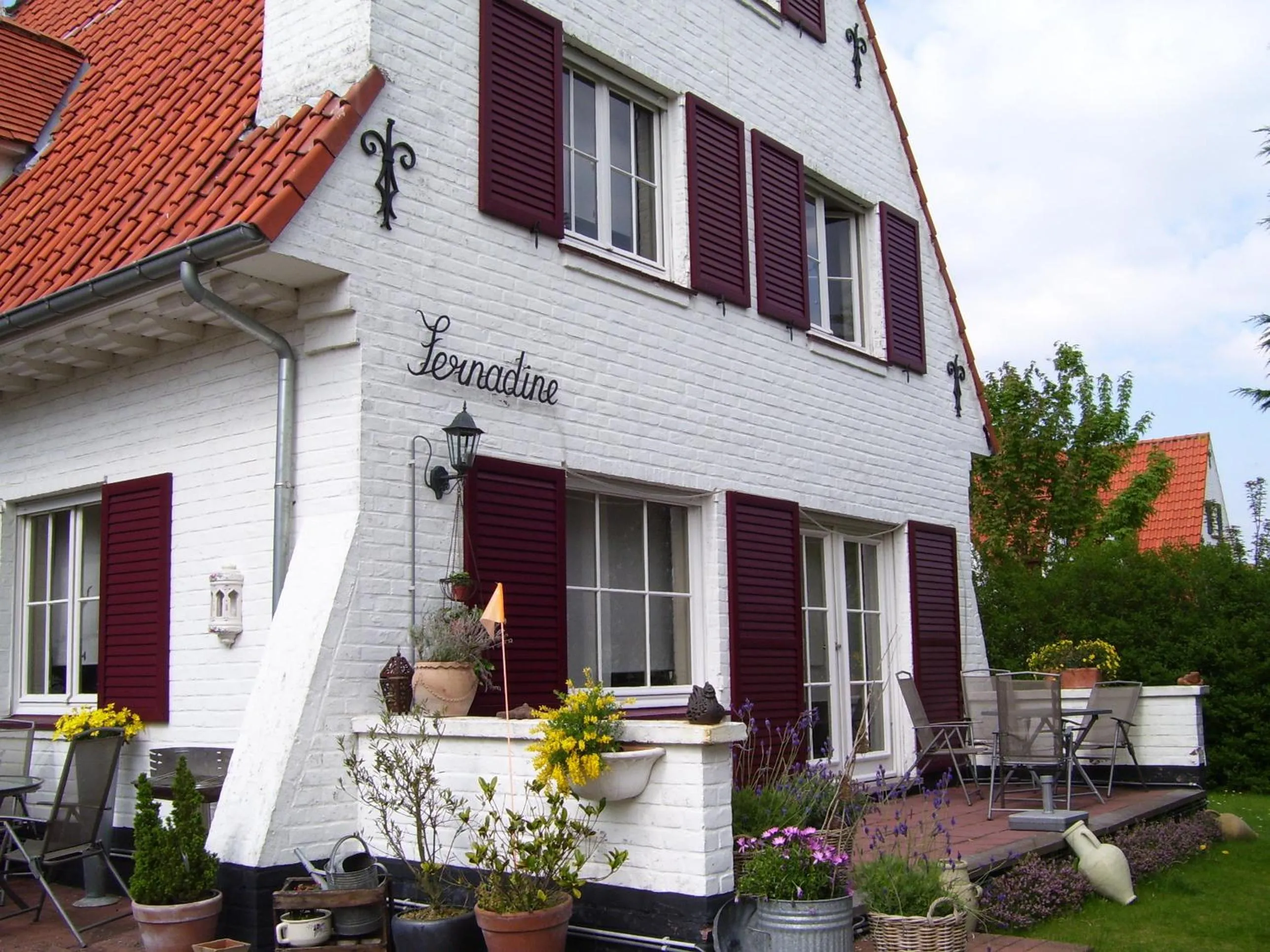 Property building in B&B Villa Fernadine