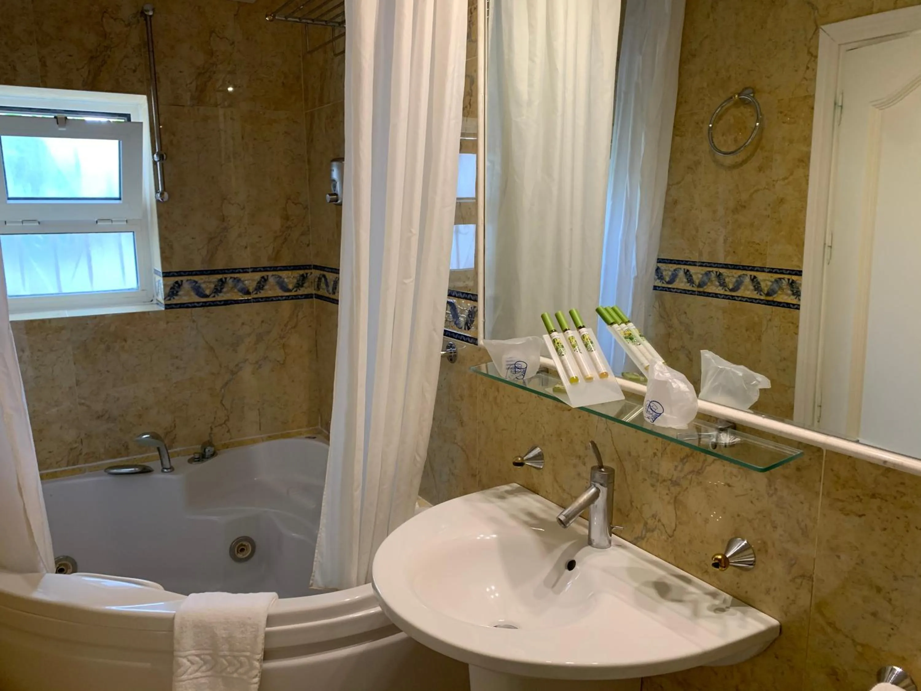 Bathroom in Hotel Paraíso Del Mar