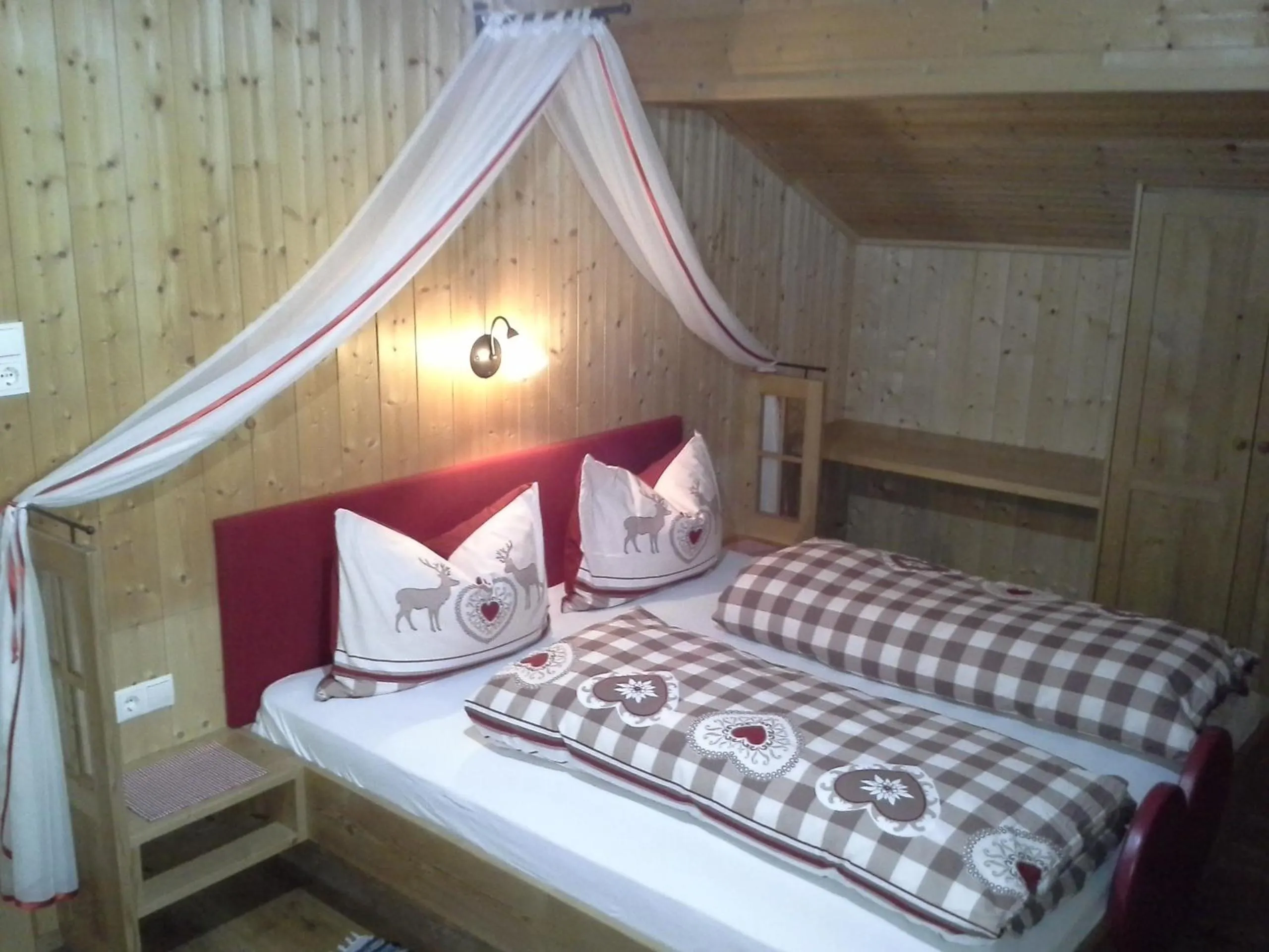Bed in Berggasthaus Agritur Moserhof