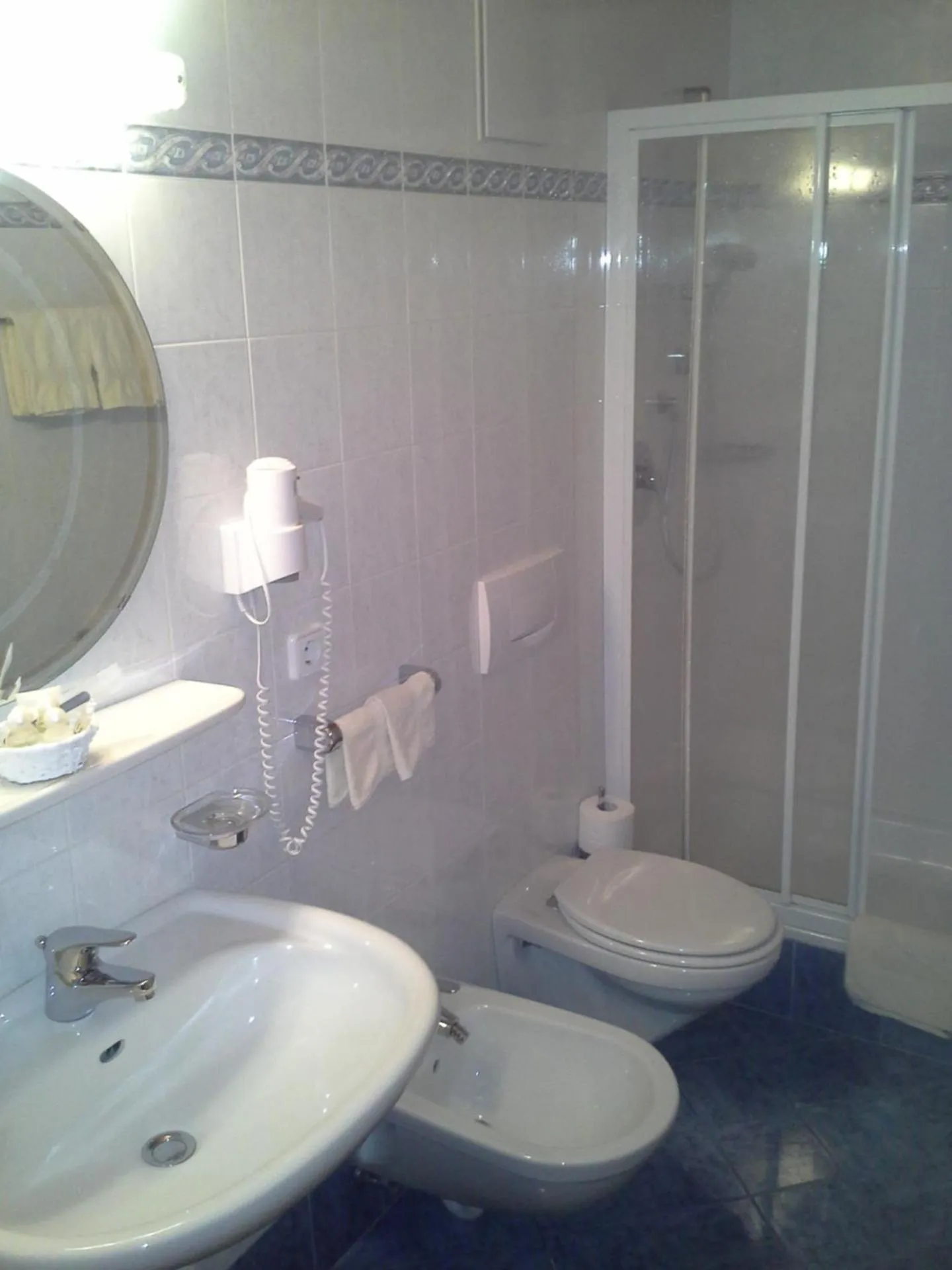 Bathroom in Berggasthaus Agritur Moserhof