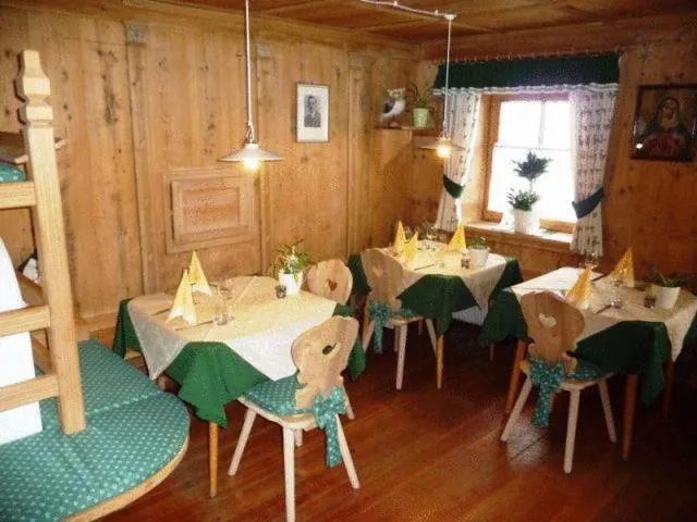 Restaurant/places to eat in Berggasthaus Agritur Moserhof