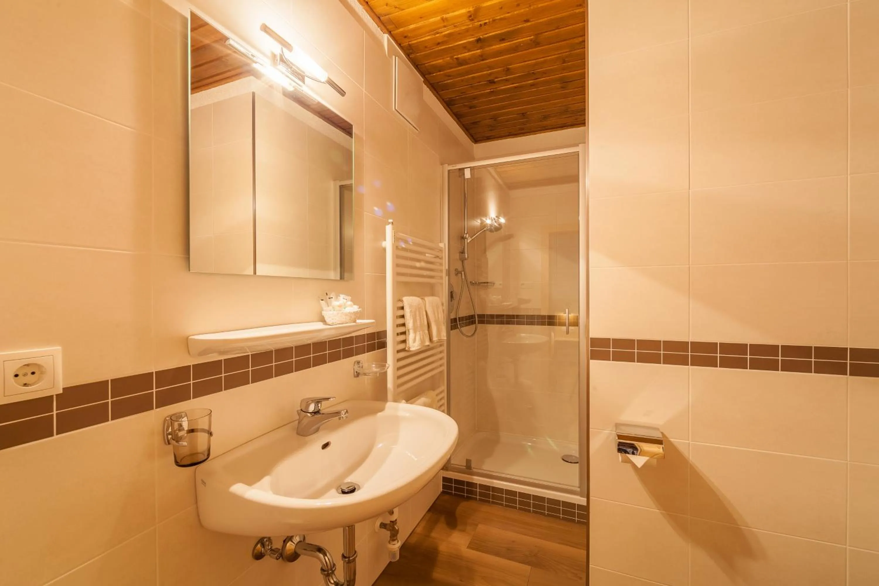Bathroom in Berggasthaus Agritur Moserhof