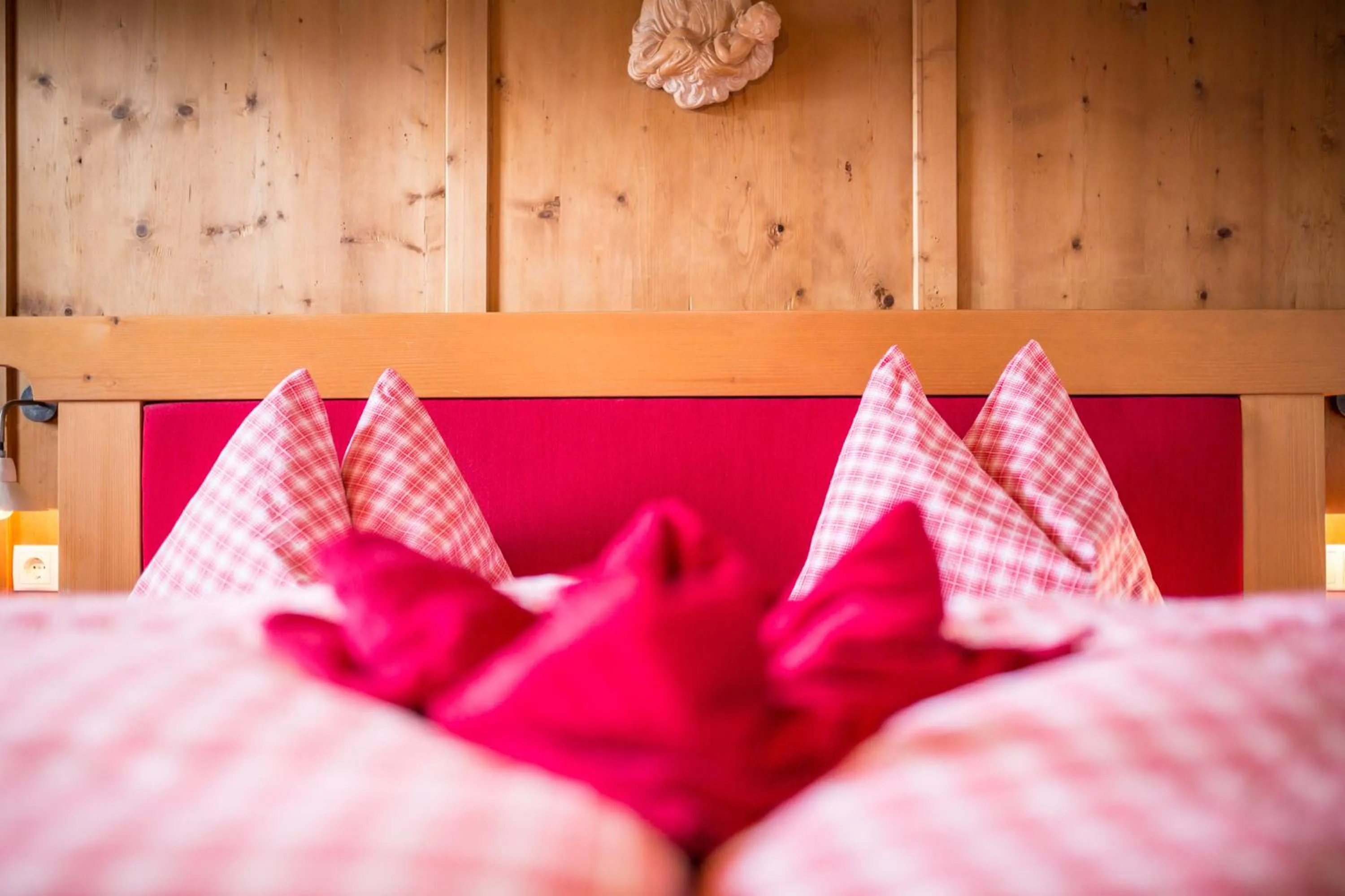 Photo of the whole room, Bed in Berggasthaus Agritur Moserhof