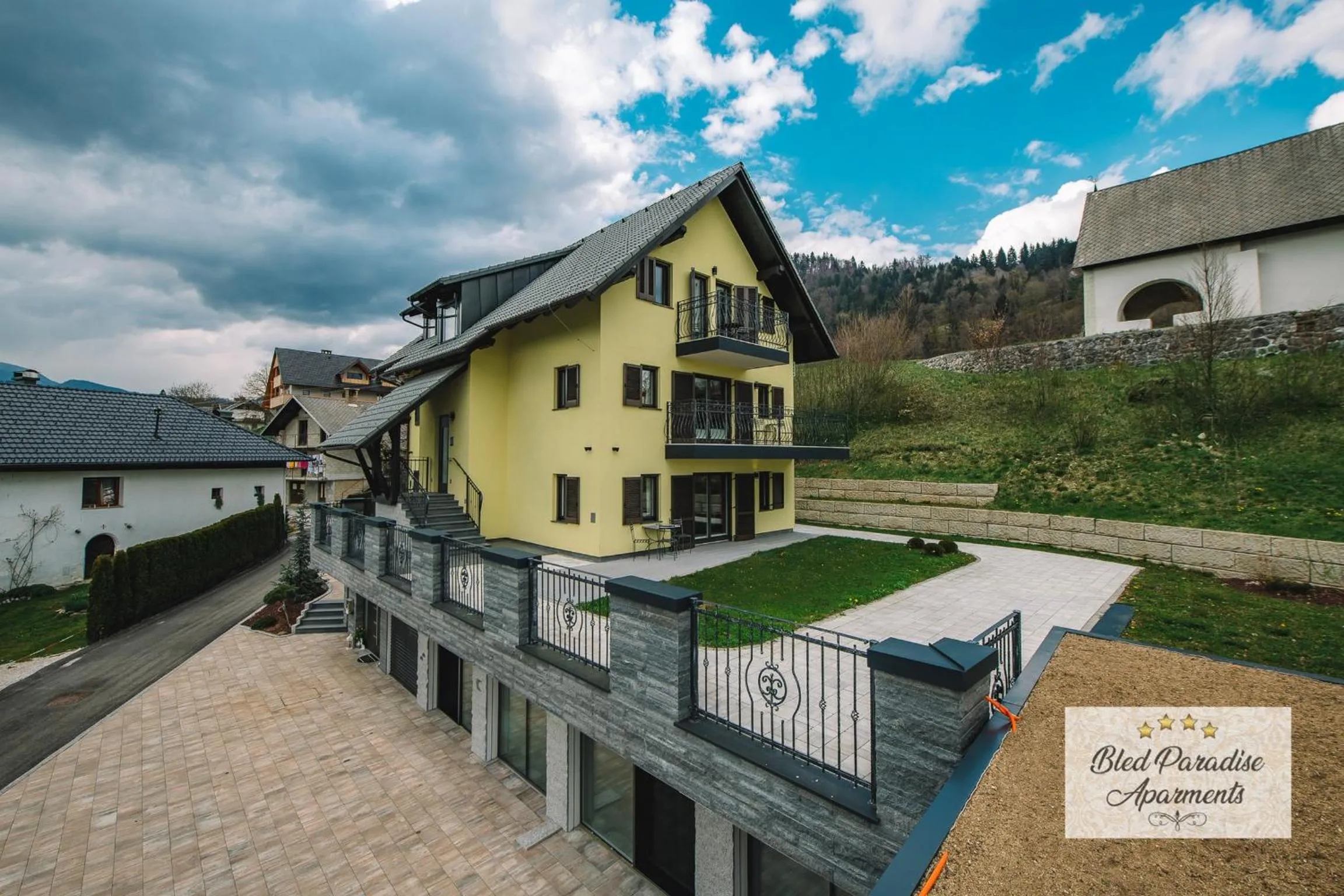 Property building in Bled Paradise Apartments