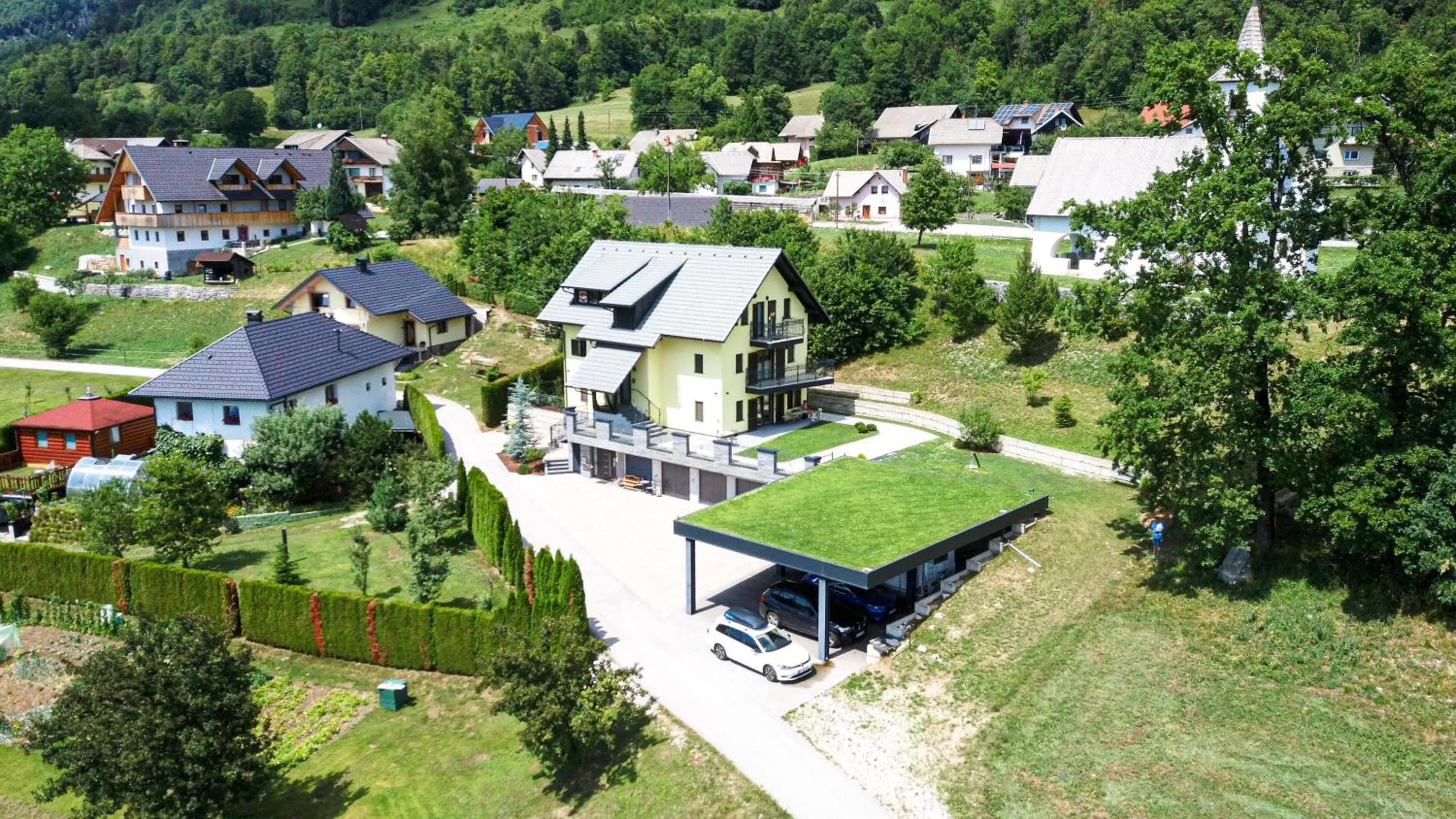 Property building in Bled Paradise Apartments