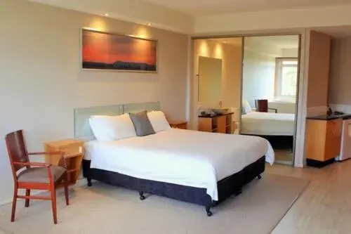 Standard King Room in Macedon Ranges Hotel & Spa Standard King Room in Macedon Ranges Hotel & Spa