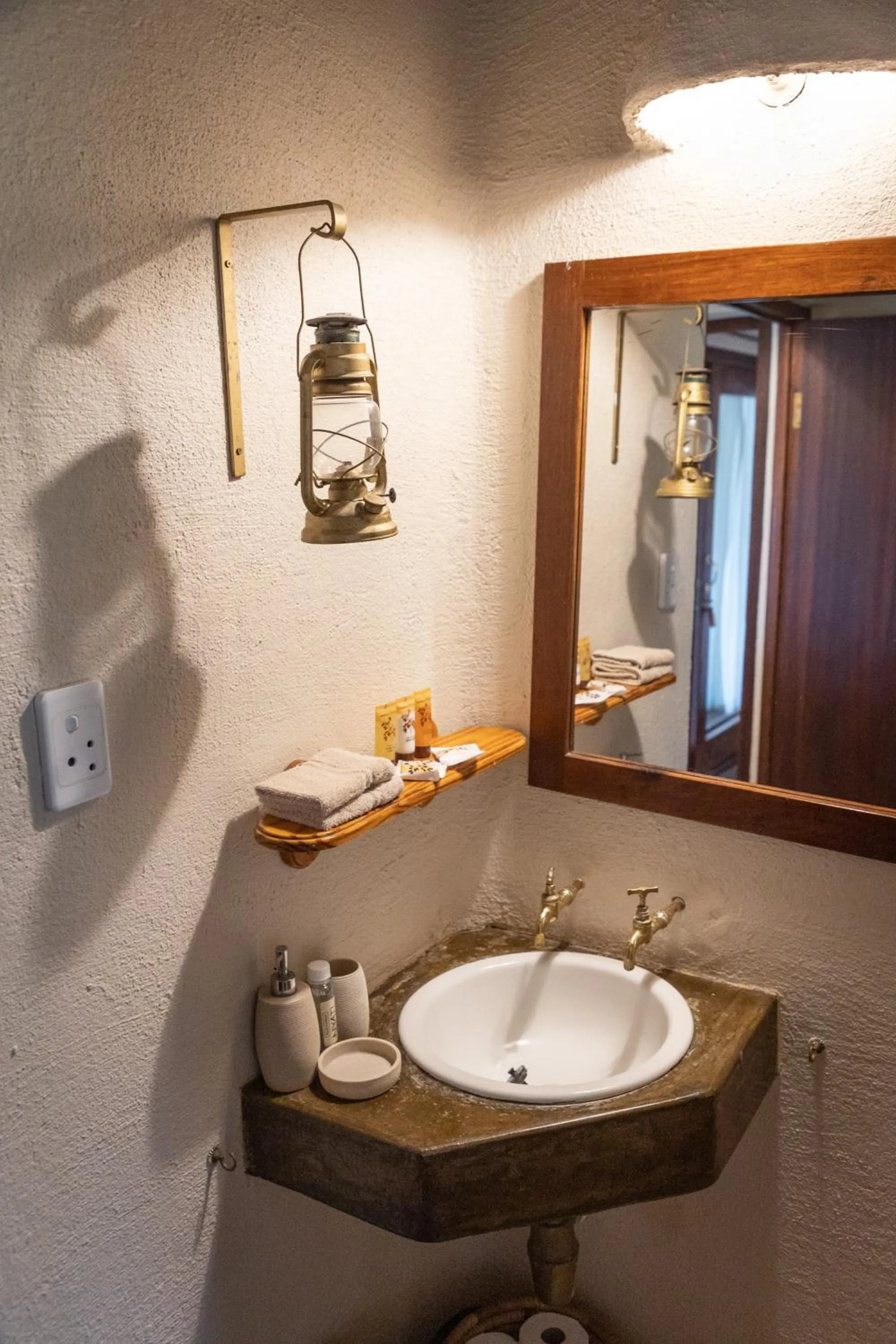 Bathroom in Nyati Safari Lodge